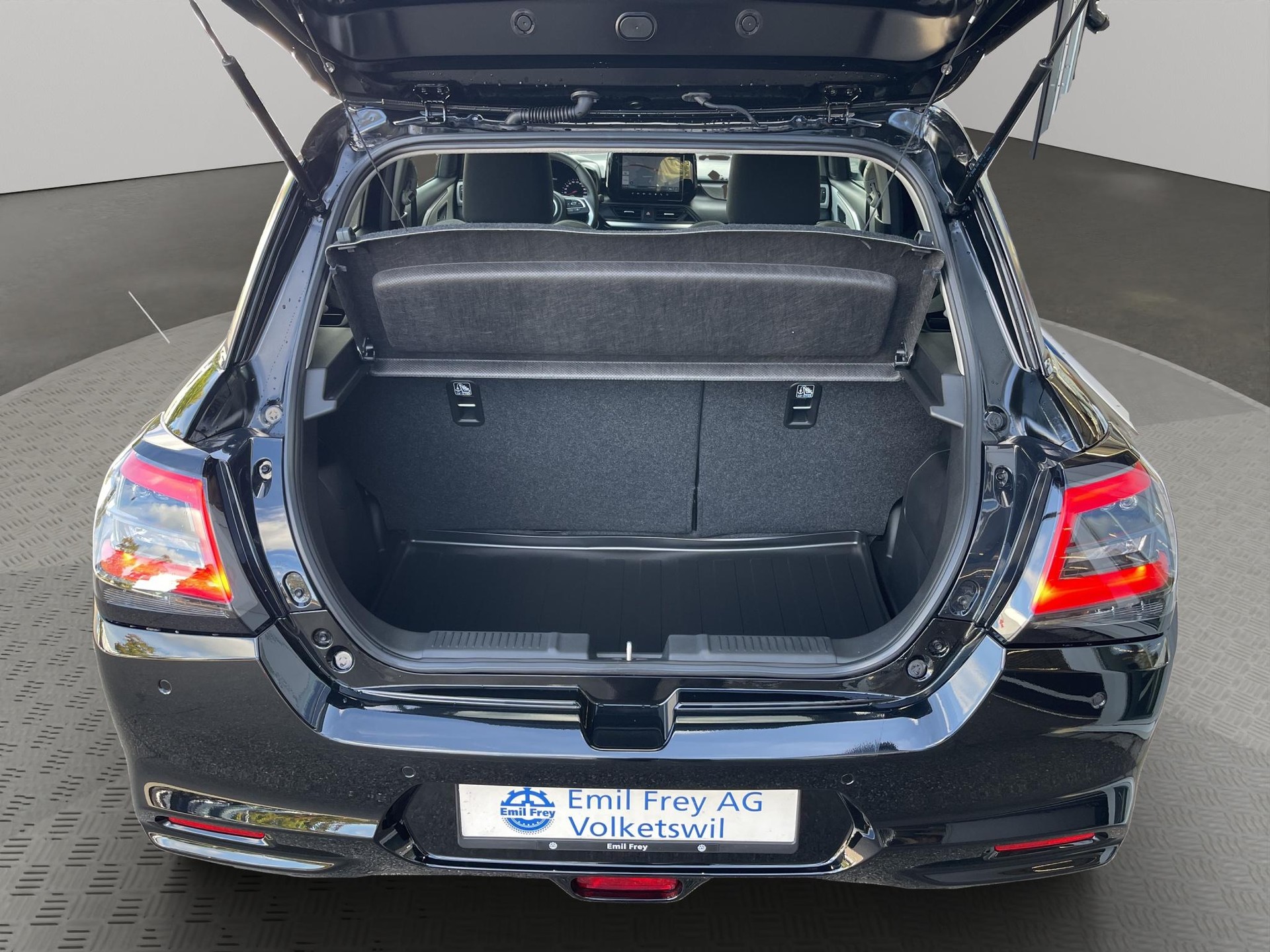 SUZUKI Swift 1.2 Tradizio Top Hybrid-image-10