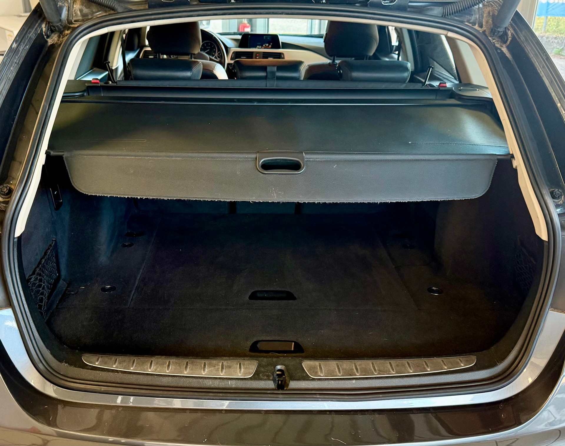 BMW 320d Efficient Dynamics Edition Touring Steptronic-image-20