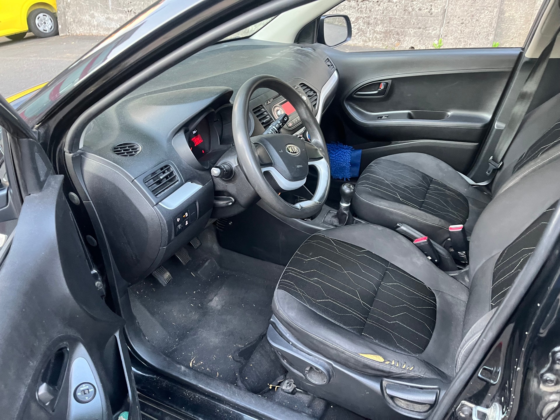 KIA Picanto 1.0 CVVT Style-image-8