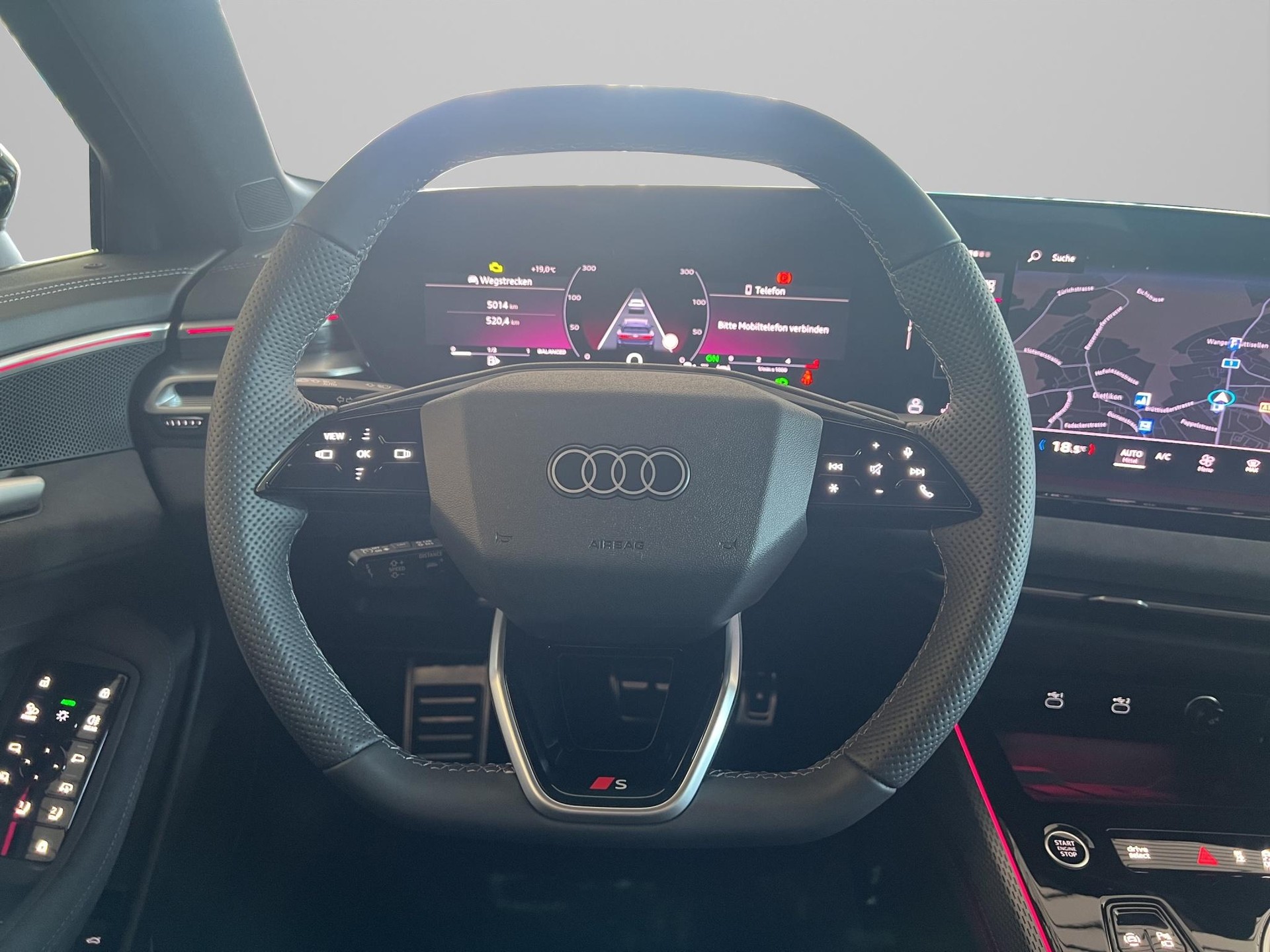 AUDI A6 Avant 2.0 TDI quattro S-Tronic-image-13