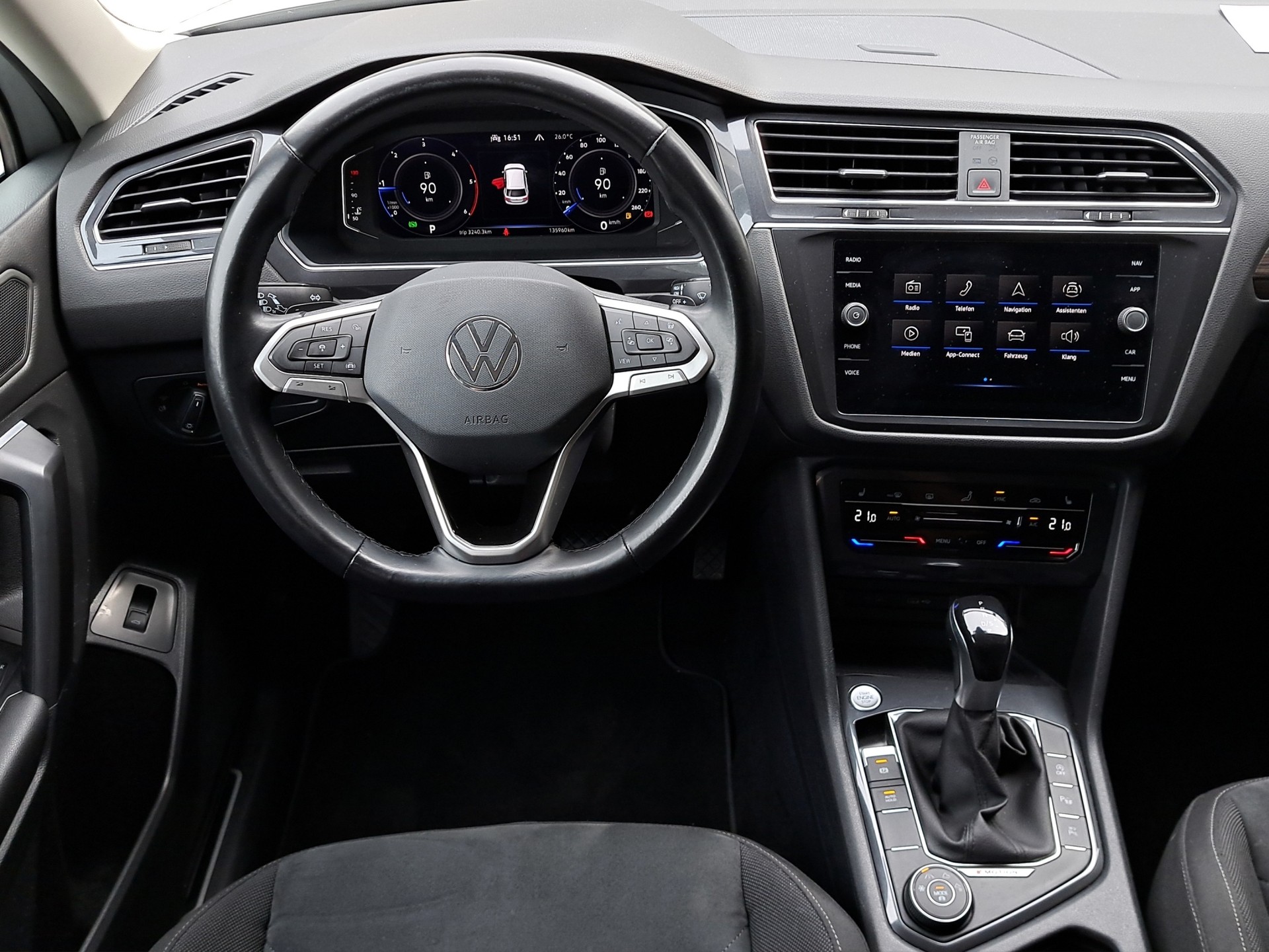 VW Tiguan Allspace 2.0 TDI SCR Elegance 4Motion DSG-image-9