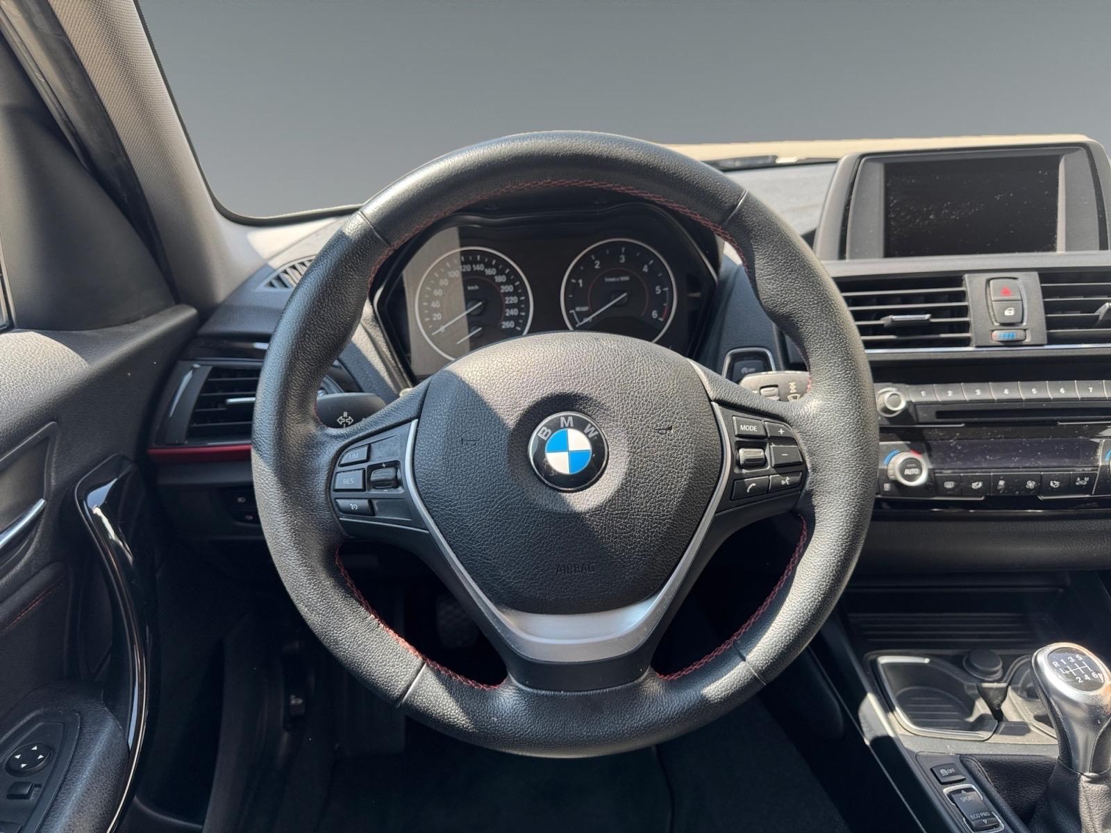 BMW 118d xDrive Sport Line *FRISCH SERVICE*FRISCH MFK*8-FACH BEREIFT*-image-8