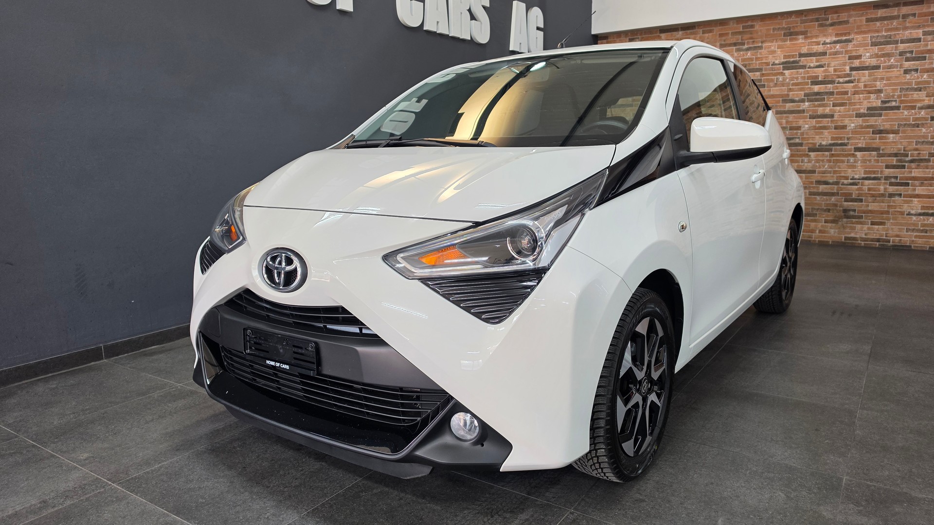 TOYOTA Aygo 1.0 VVT-i Trend-image-0