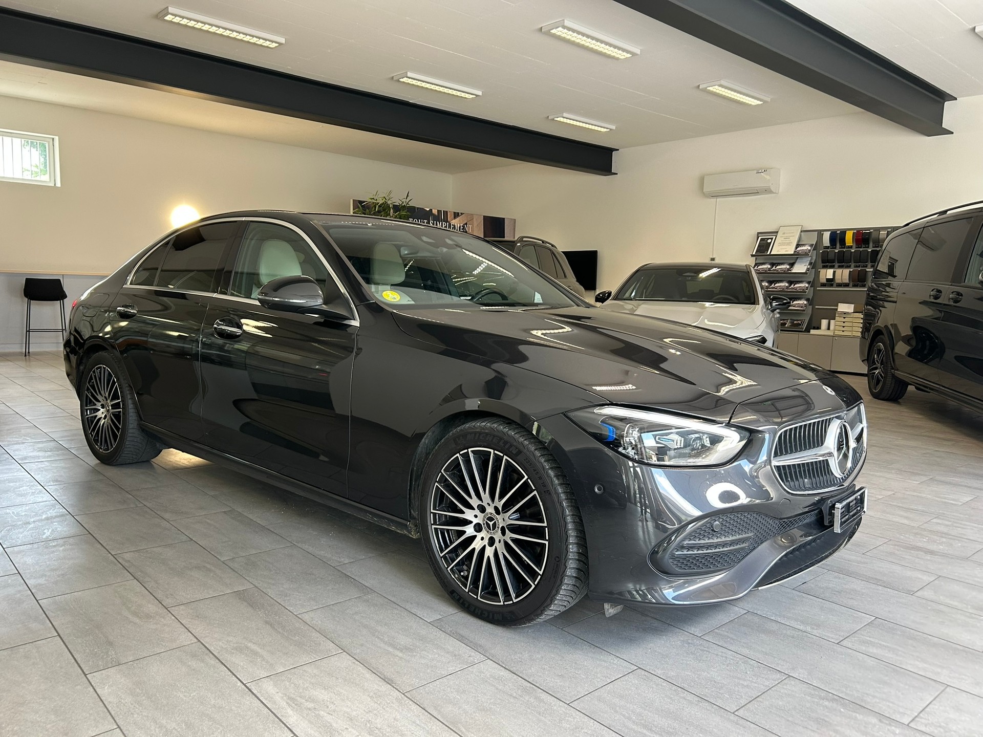 MERCEDES-BENZ C 220 d 4Matic Avantgarde