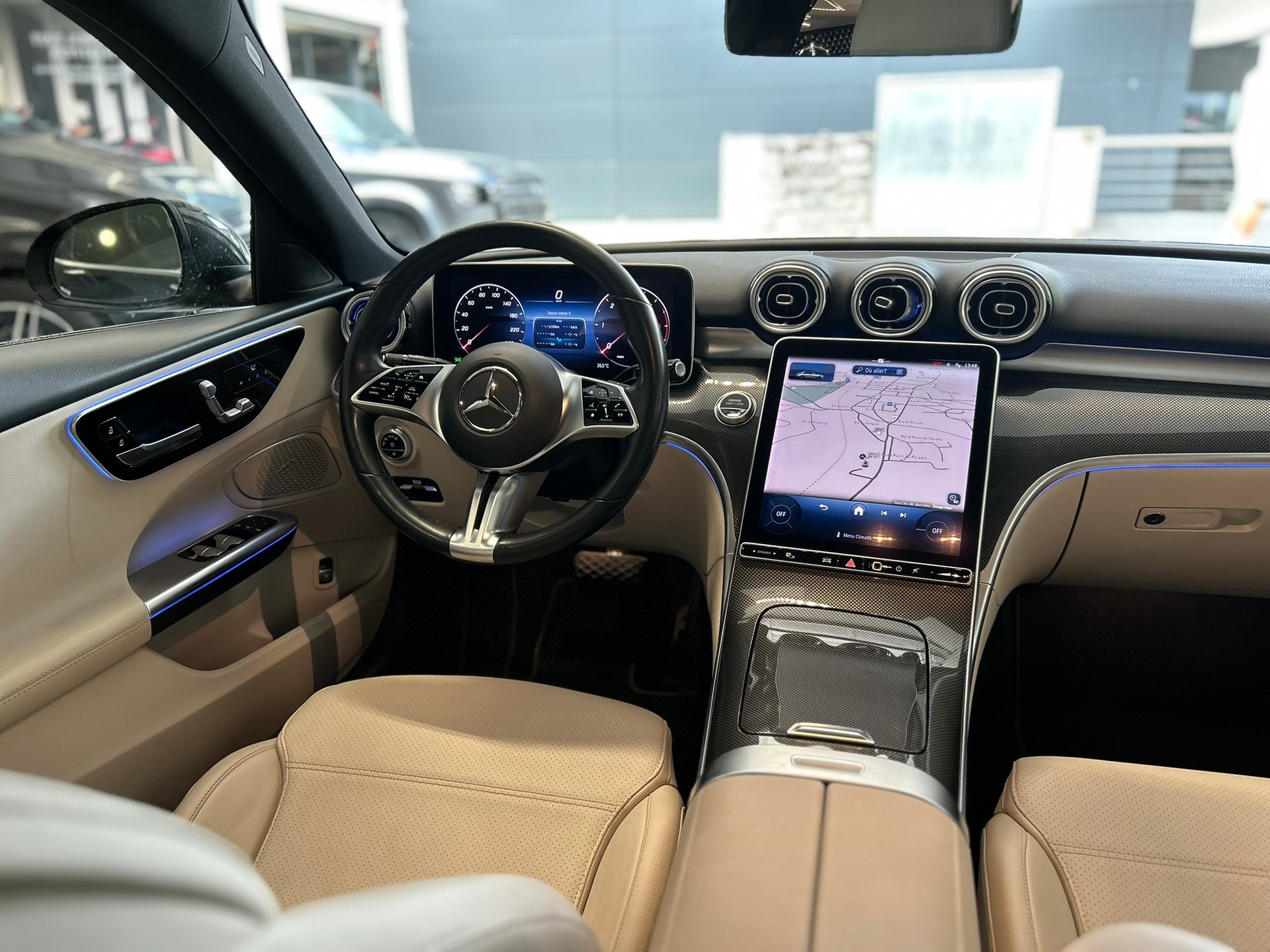 MERCEDES-BENZ C 220 d 4Matic Avantgarde-image-8