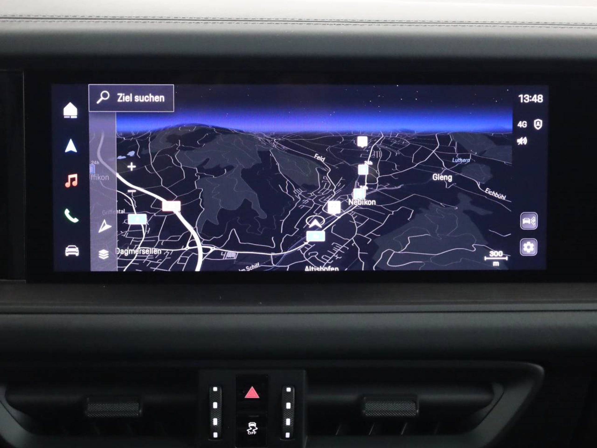 PORSCHE Cayenne E-Hybrid Black Edition-image-31