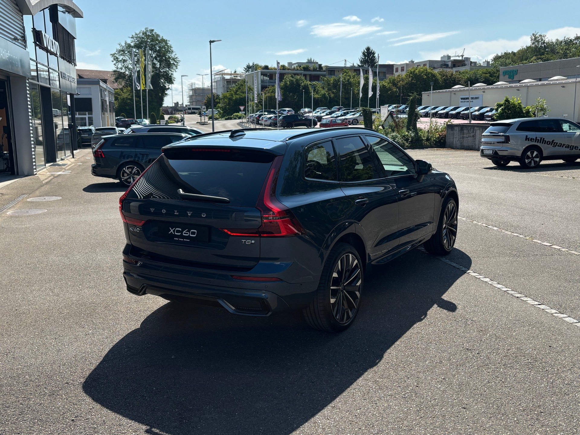 VOLVO XC60 2.0 T8 TE Ultra Dark eAWD-image-5