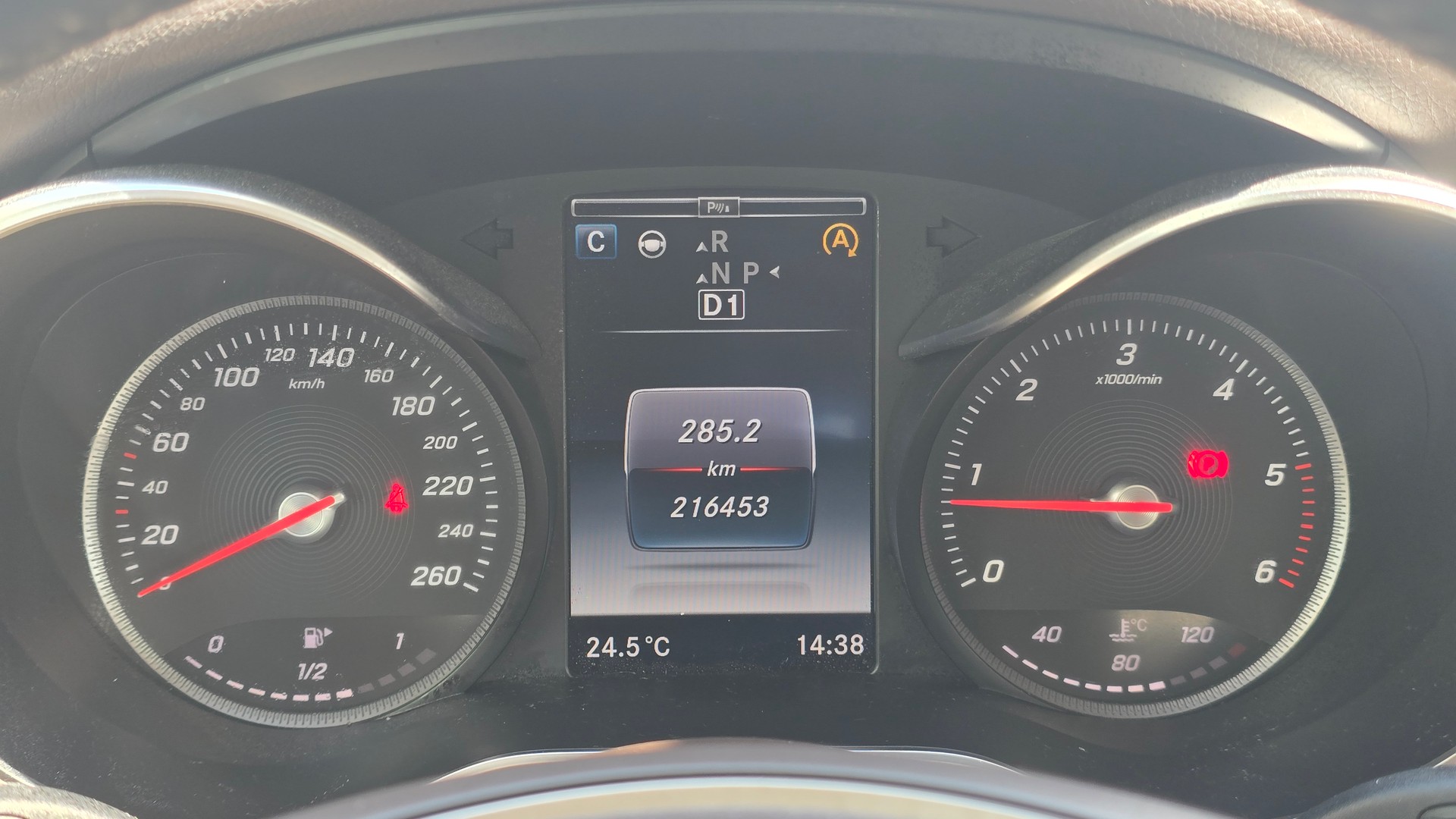MERCEDES-BENZ C 250 BlueTEC Exclusive 4Matic 7G-Tronic-image-16