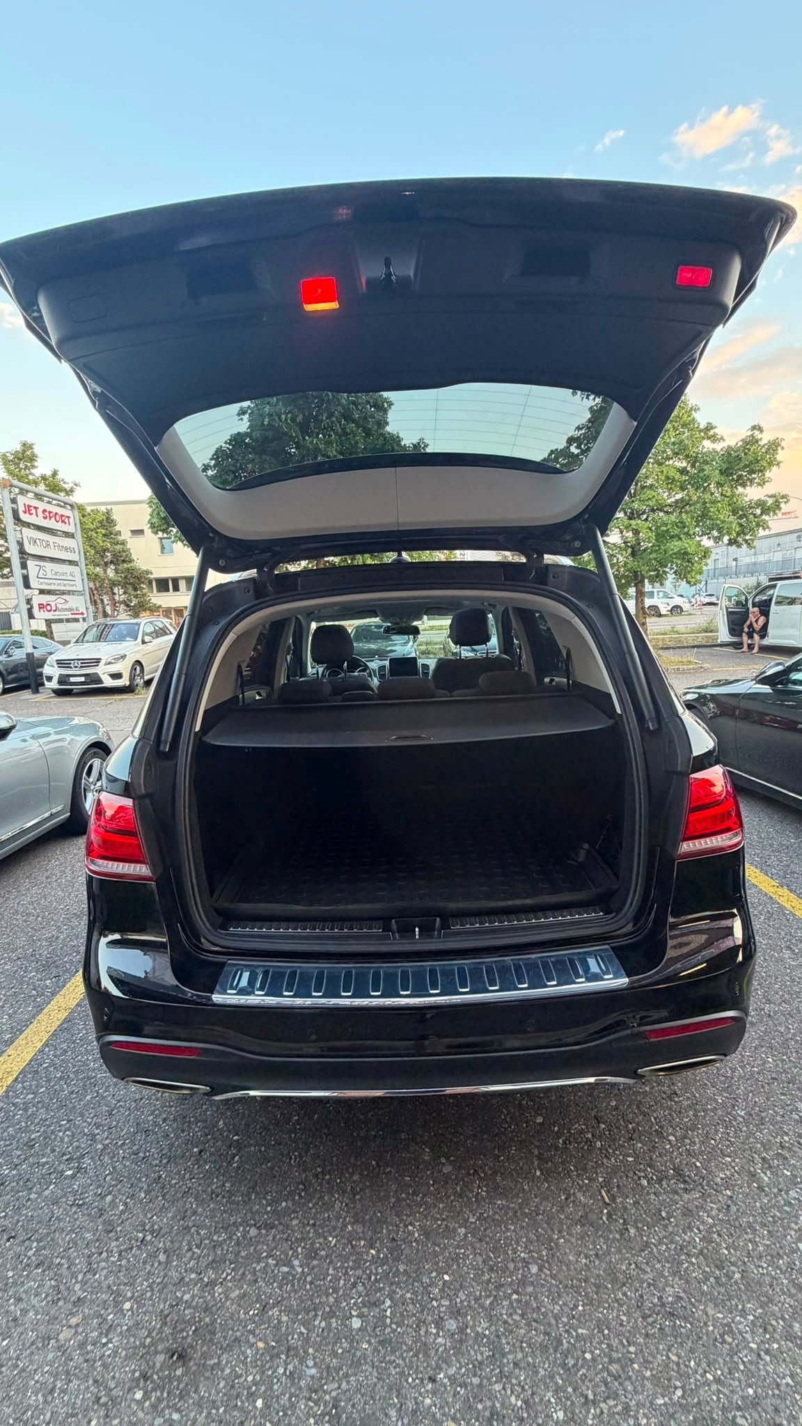 MERCEDES-BENZ GLE 400 Executive 4Matic 7G-Tronic-image-6