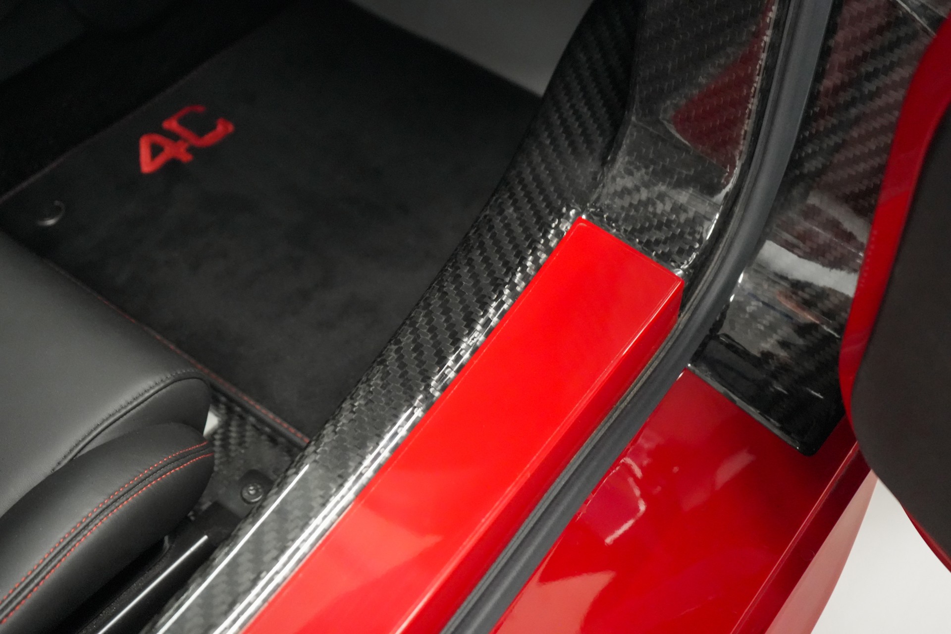 ALFA ROMEO 4C 1750 TBi TCT-image-19