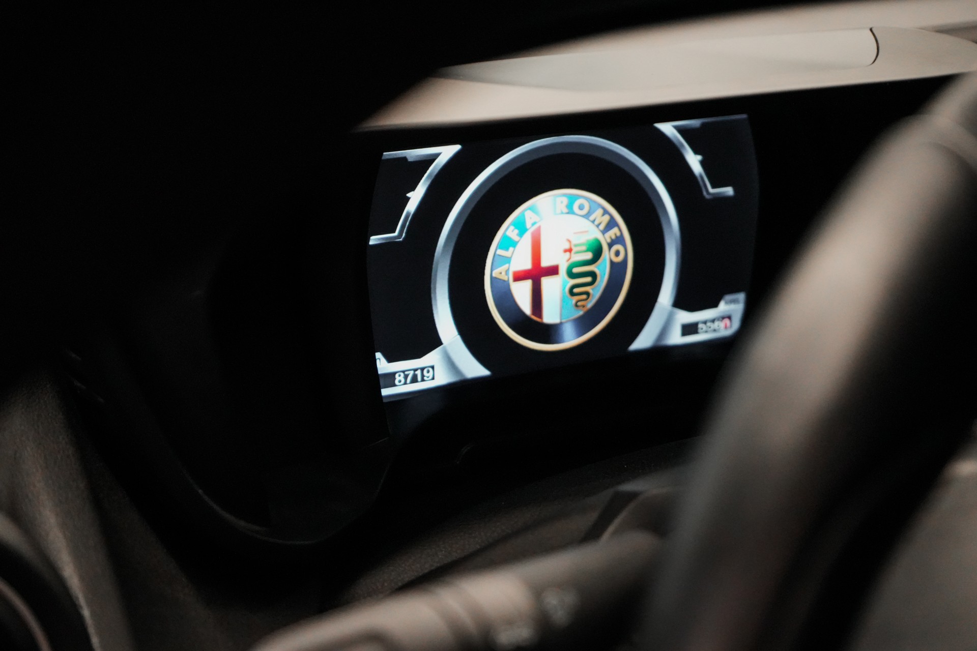 ALFA ROMEO 4C 1750 TBi TCT-image-14