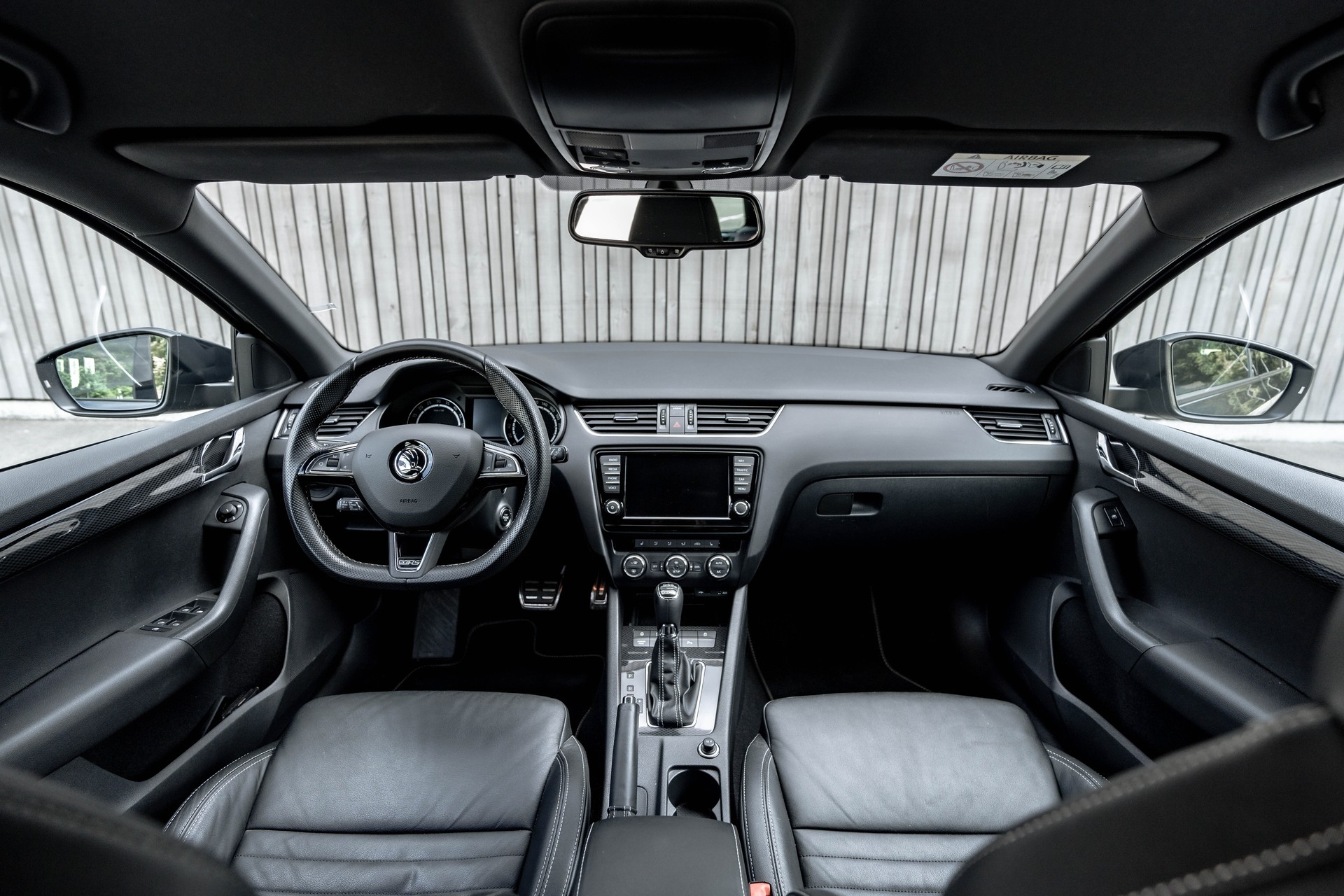 SKODA Octavia Combi 2.0 TDI RS DSG * FRISCH AB MFK * WP & ZAHNRIEMEN ERSETZT * TOP GEPFLEGTES FAHRZEUG *-image-8
