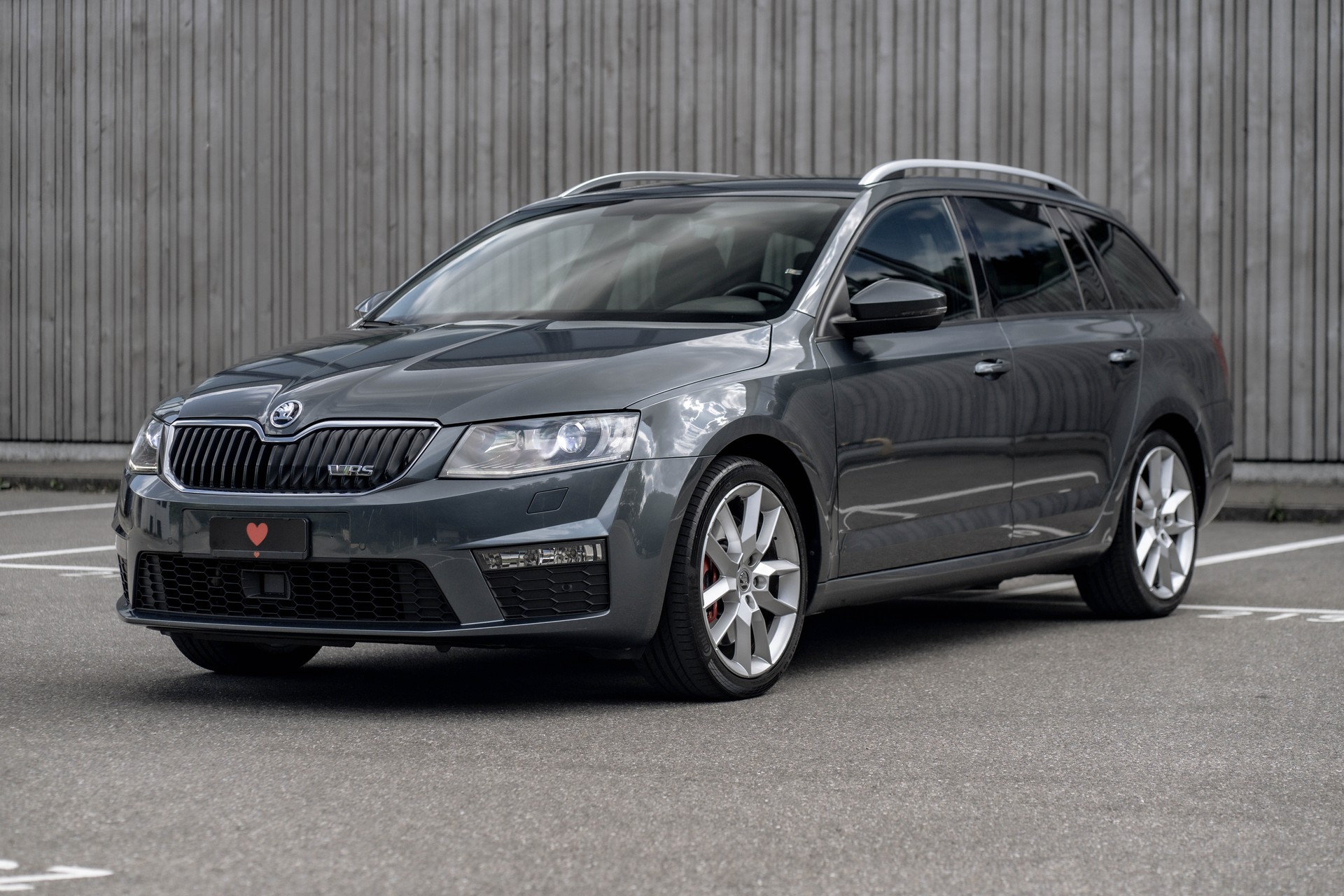 SKODA Octavia Combi 2.0 TDI RS DSG * FRISCH AB MFK * WP & ZAHNRIEMEN ERSETZT * TOP GEPFLEGTES FAHRZEUG *-image-0
