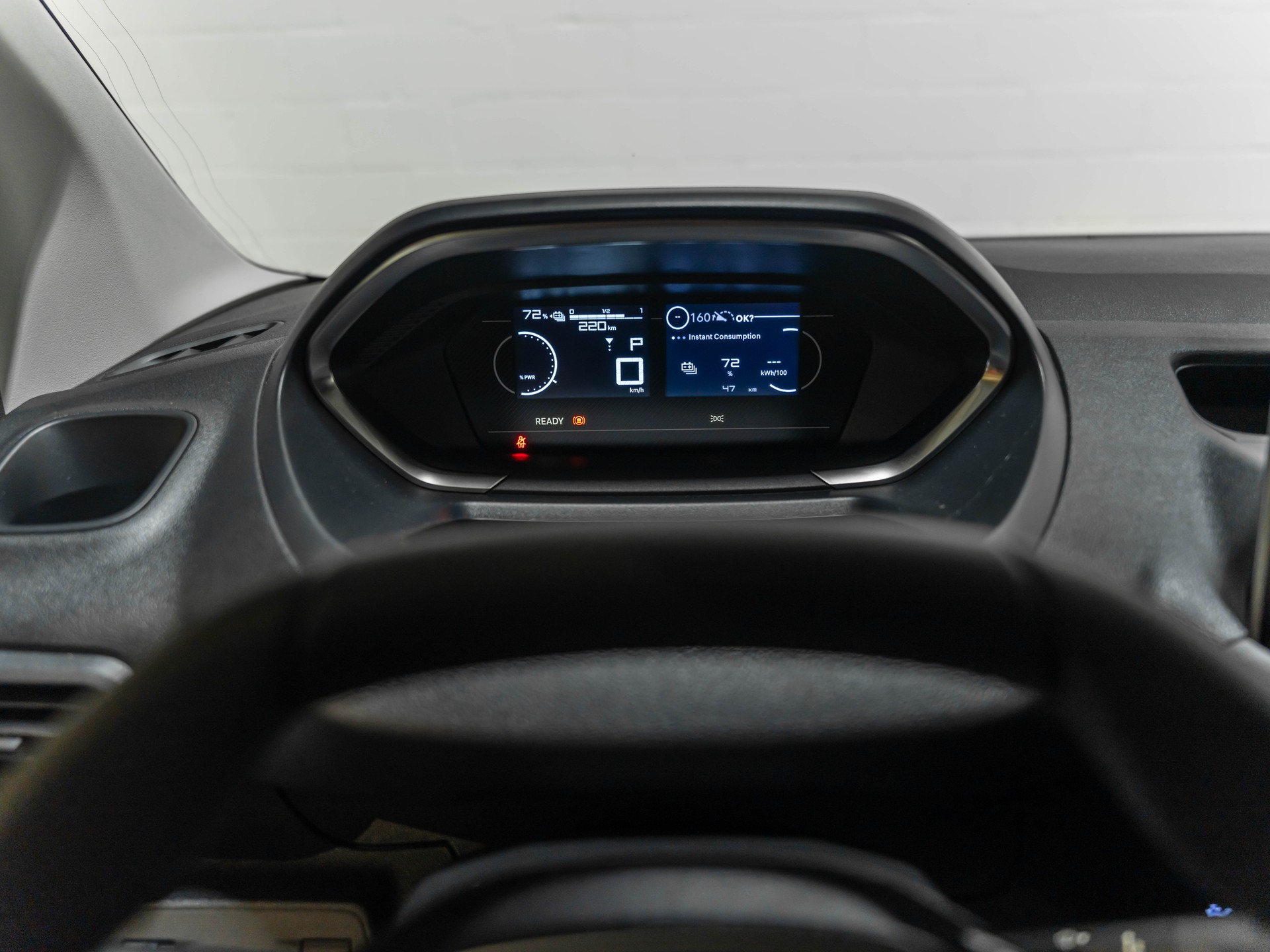 PEUGEOT e-Partner Long 50kWh Premium-image-19