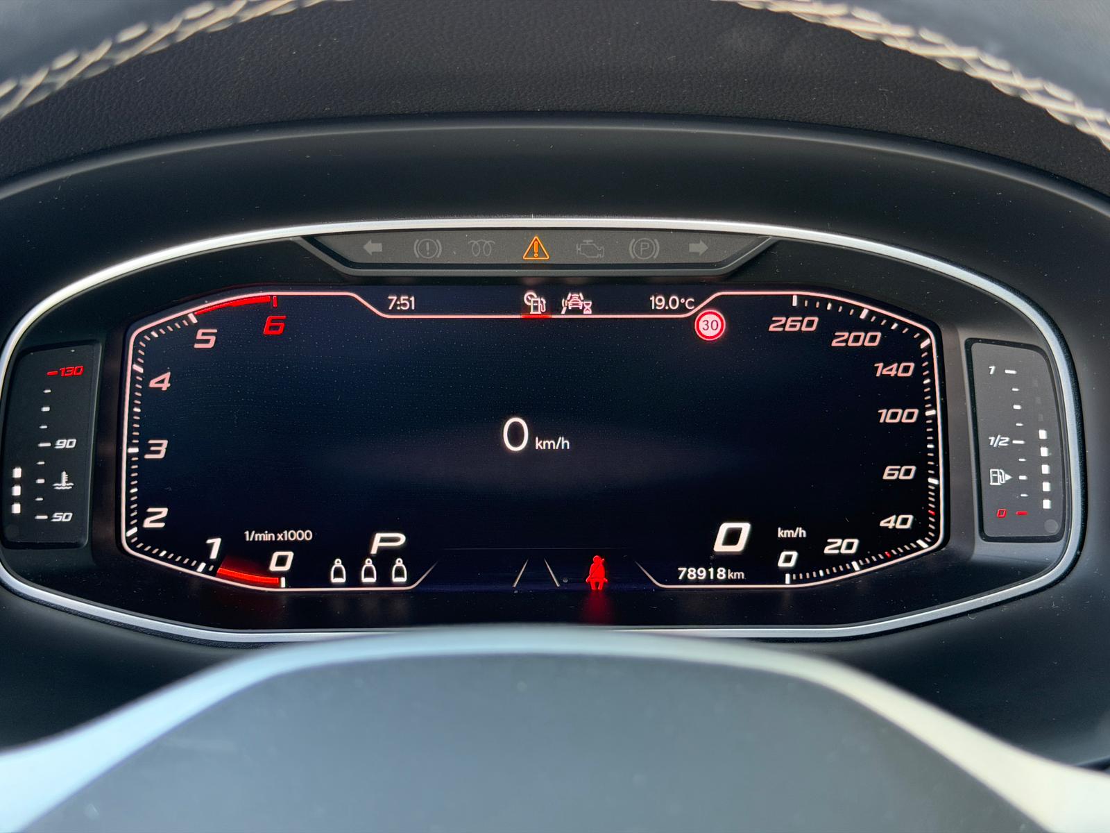 SEAT Ateca 2.0 TDI CR Xperience DSG *Panoramadach* *Assistenzpaket*-image-13