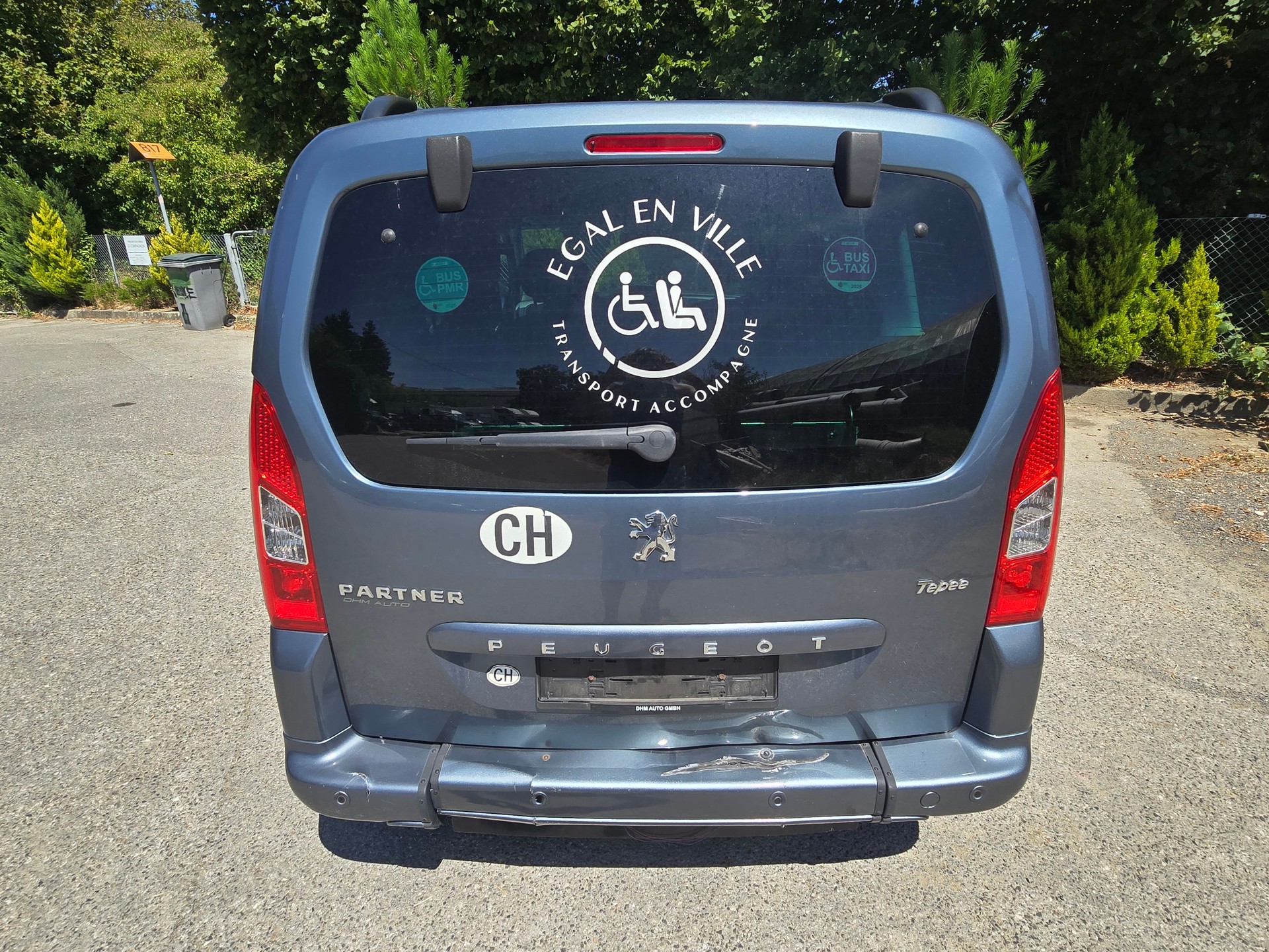 PEUGEOT Partner 1.6 HDI Trendy Clim-image-6