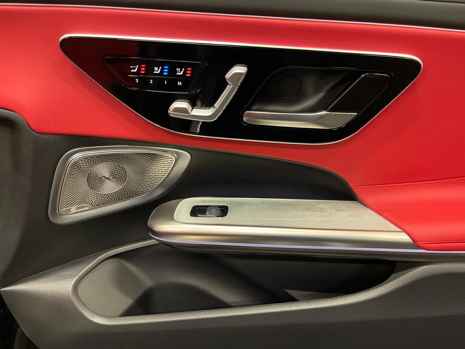 MERCEDES-BENZ CLE 53 AMG 4matic+ Cabriolet-image-20