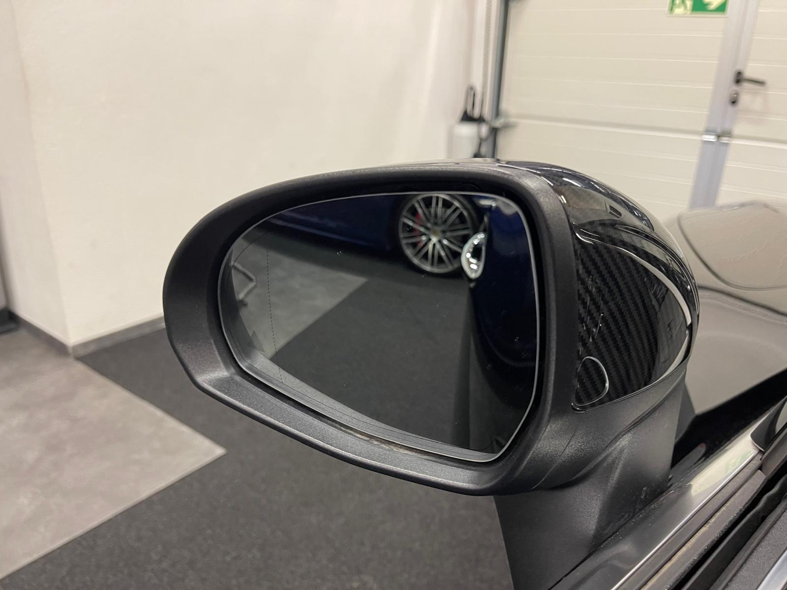 MERCEDES-BENZ CLE 53 AMG 4matic+ Cabriolet-image-18