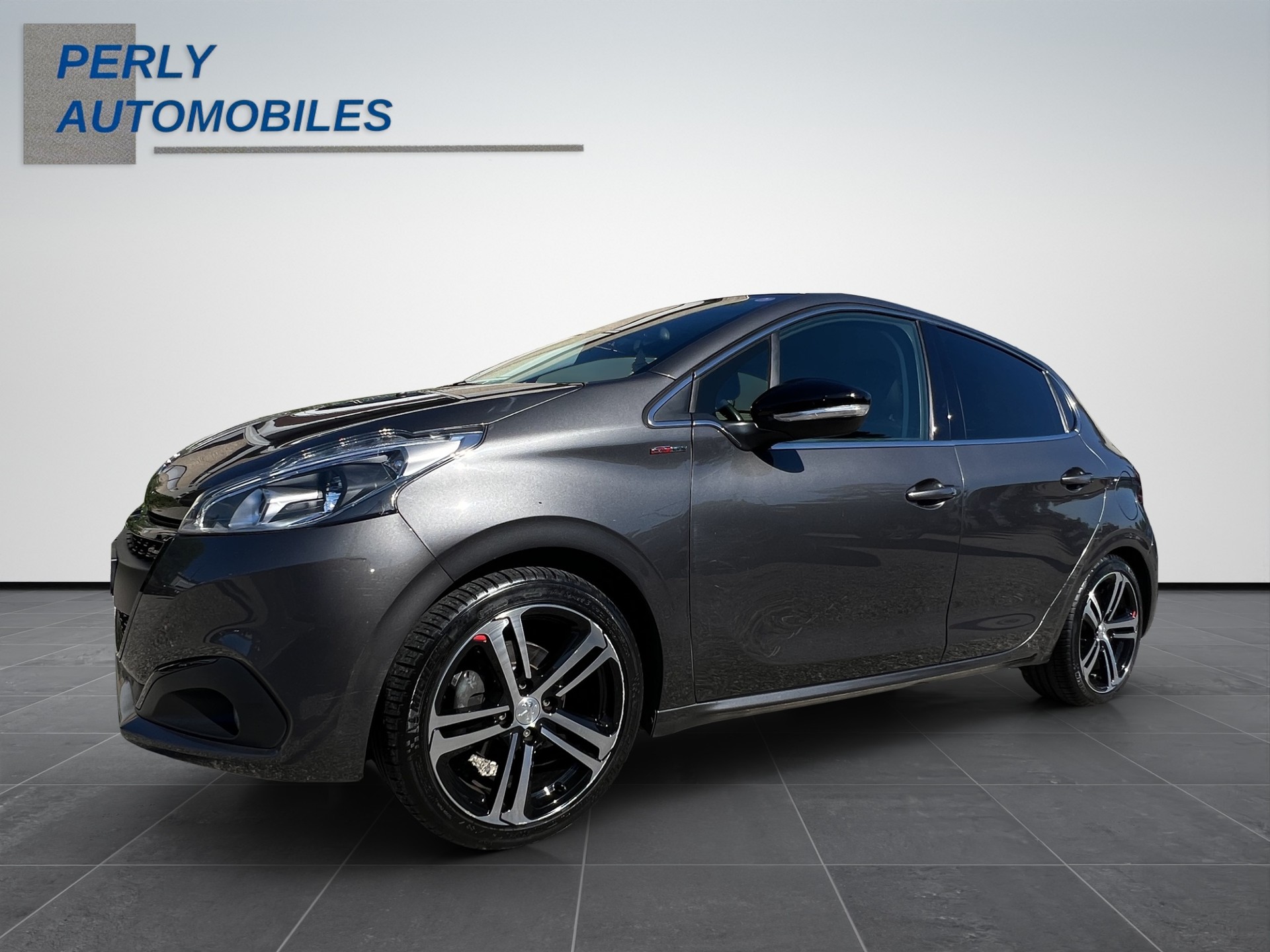 PEUGEOT 208 1.2 PureTech GT Line-image-1