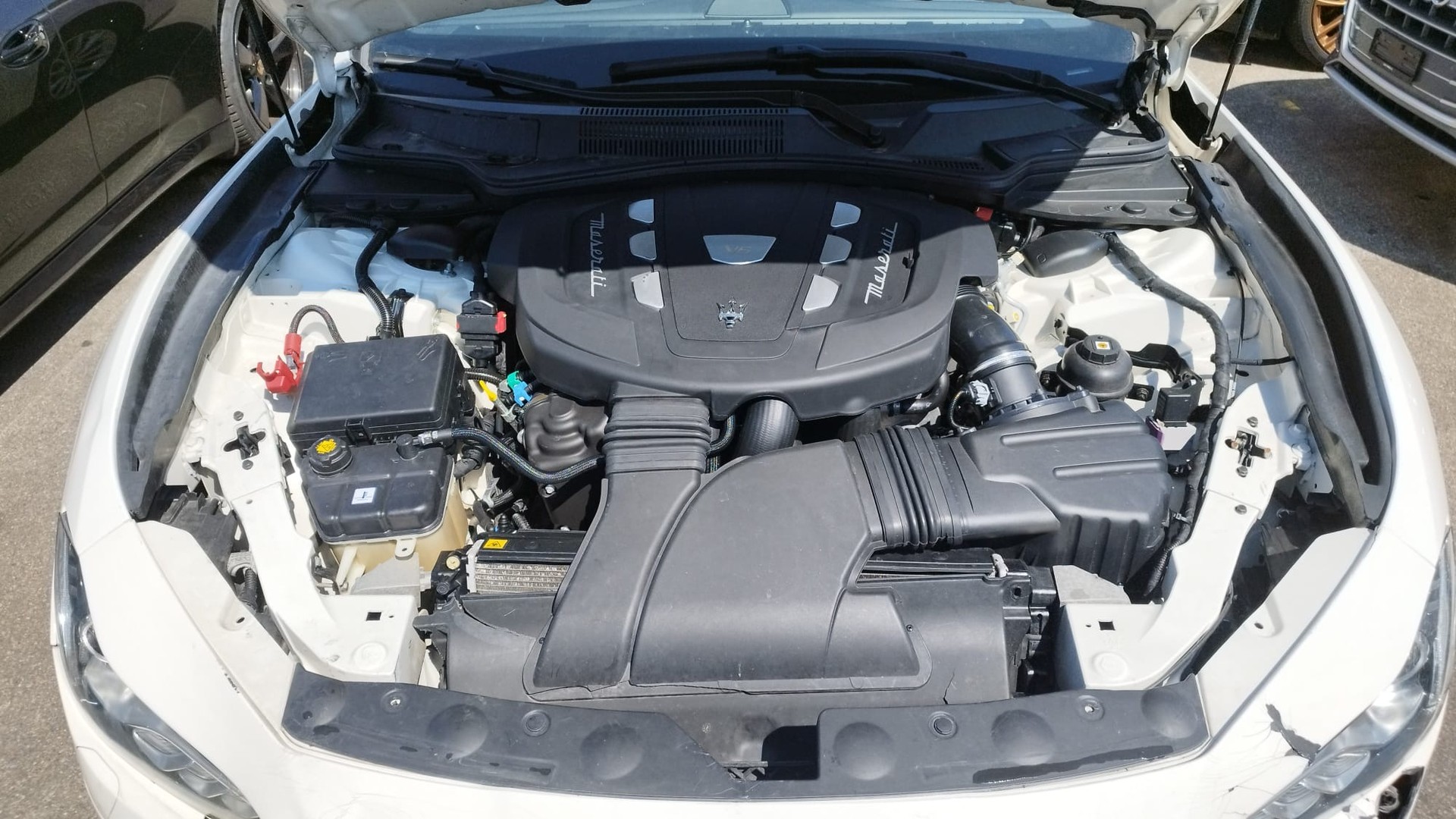 MASERATI Ghibli D 3.0 V6 Automatica-image-12