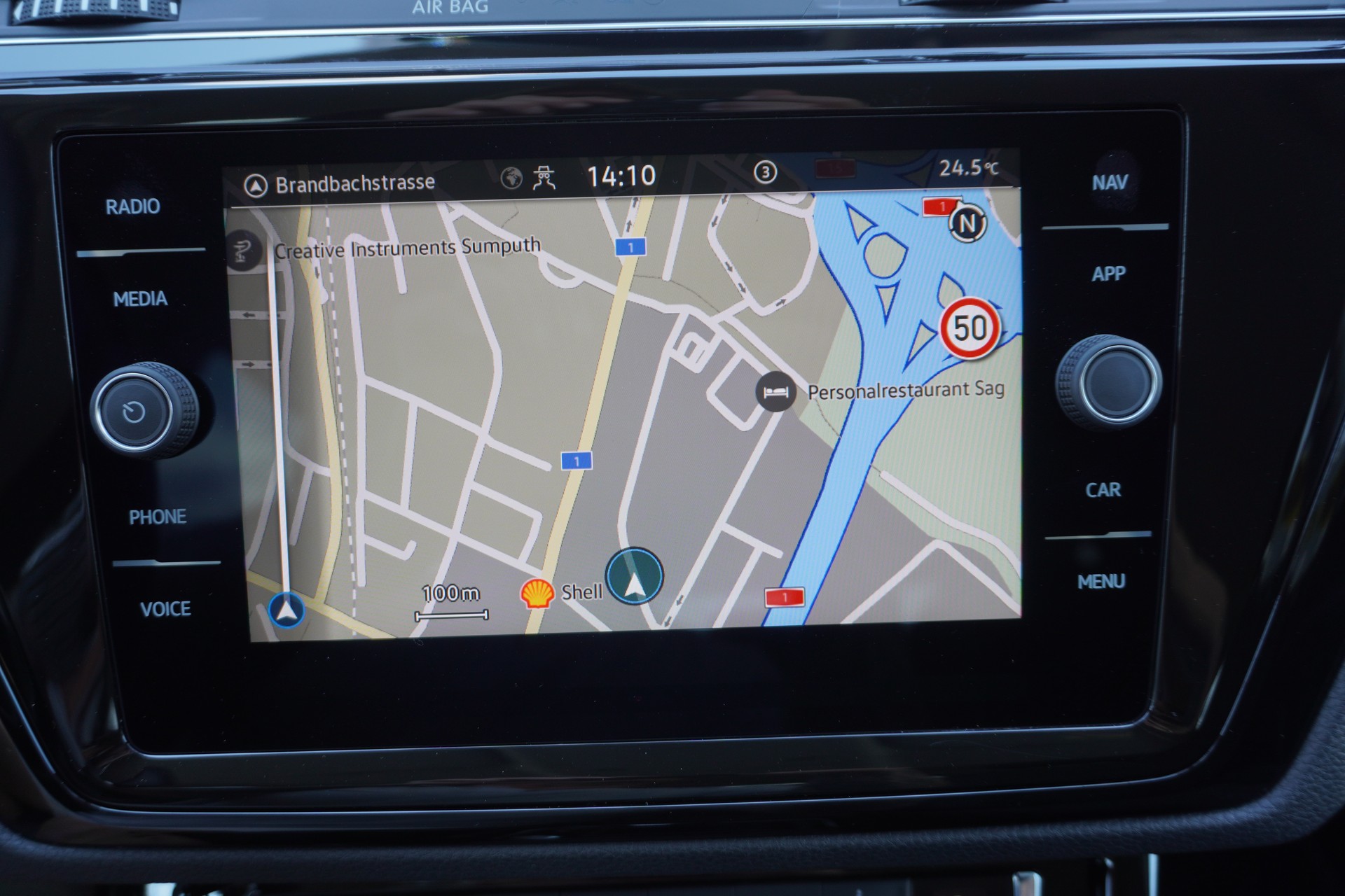 VW Touran 1.5 TSI EVO Highline DSG 7-PLÄTZER R-LINE!!!-image-27