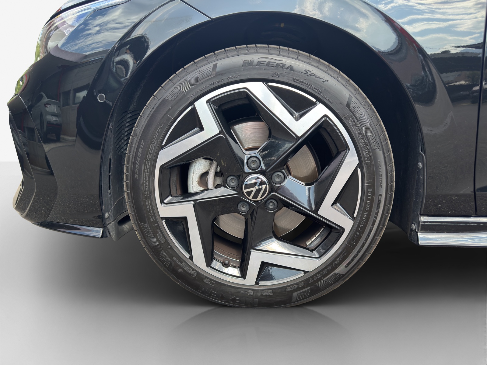 VW Golf 2.0 TSI R-Line DSG 4 Motion-image-13