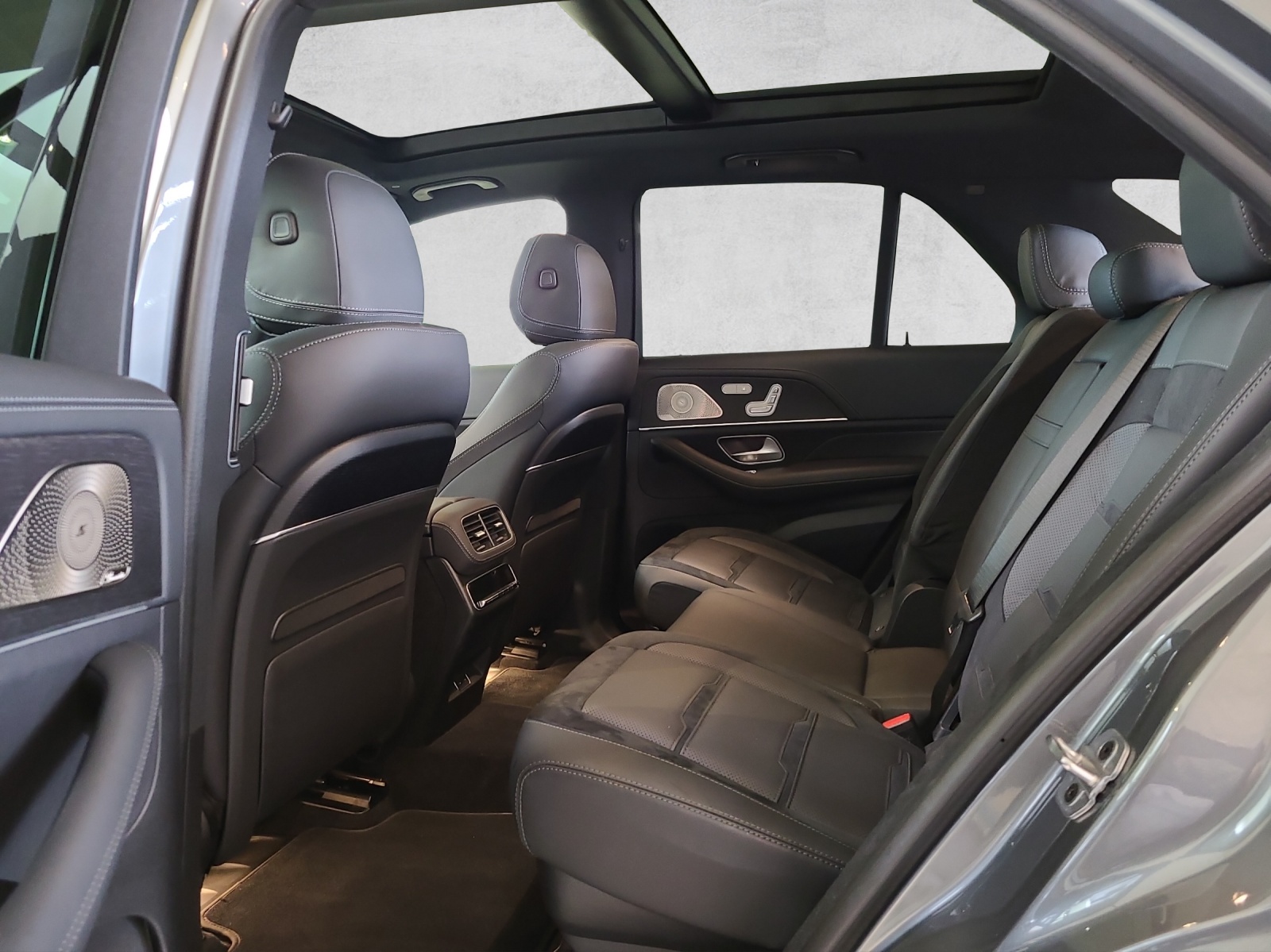MERCEDES-BENZ GLE 53 AMG Hybrid 4Matic+ 9G-Tronic-image-10