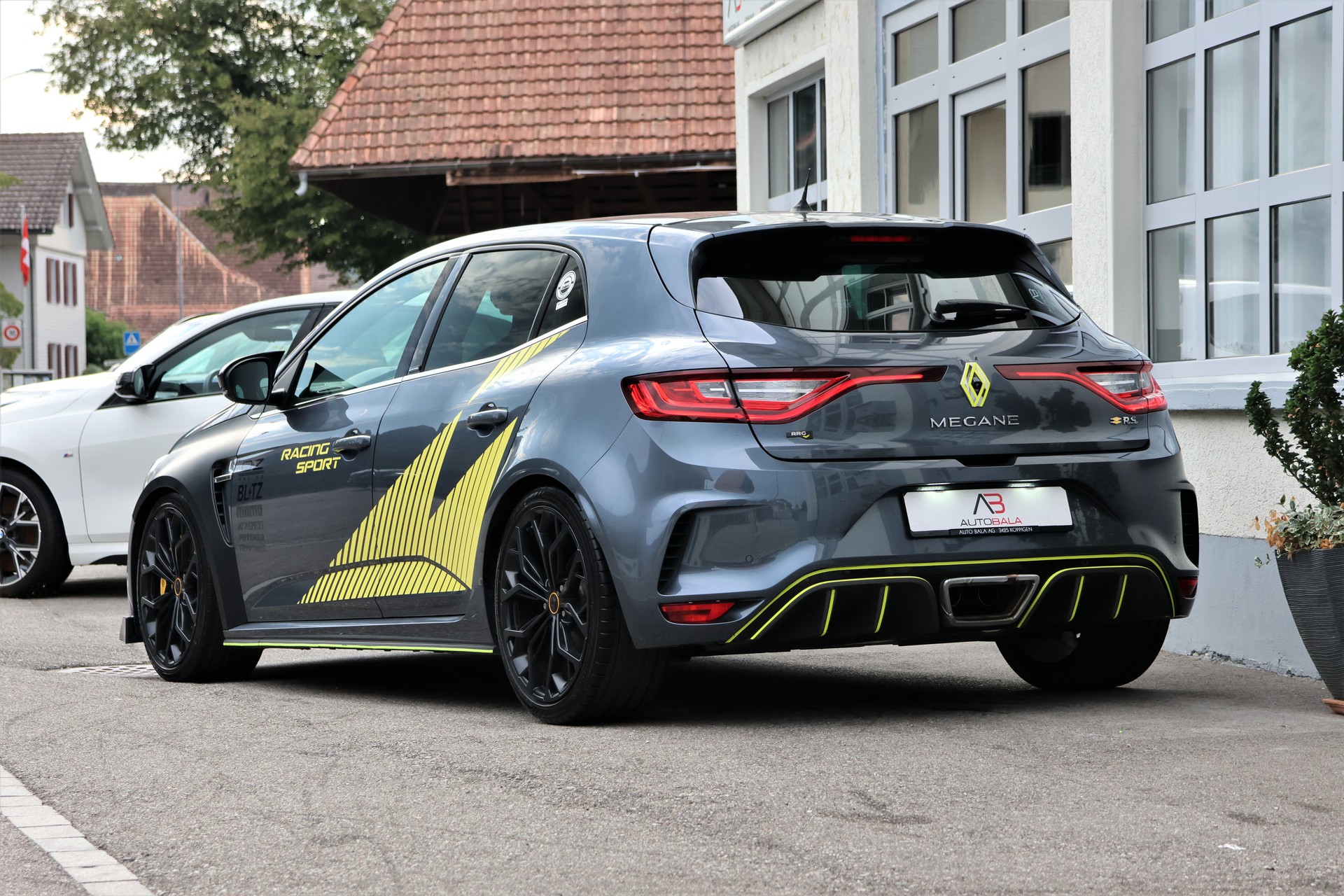 RENAULT Mégane RS 280 EDC (CH)-showroom-element-2