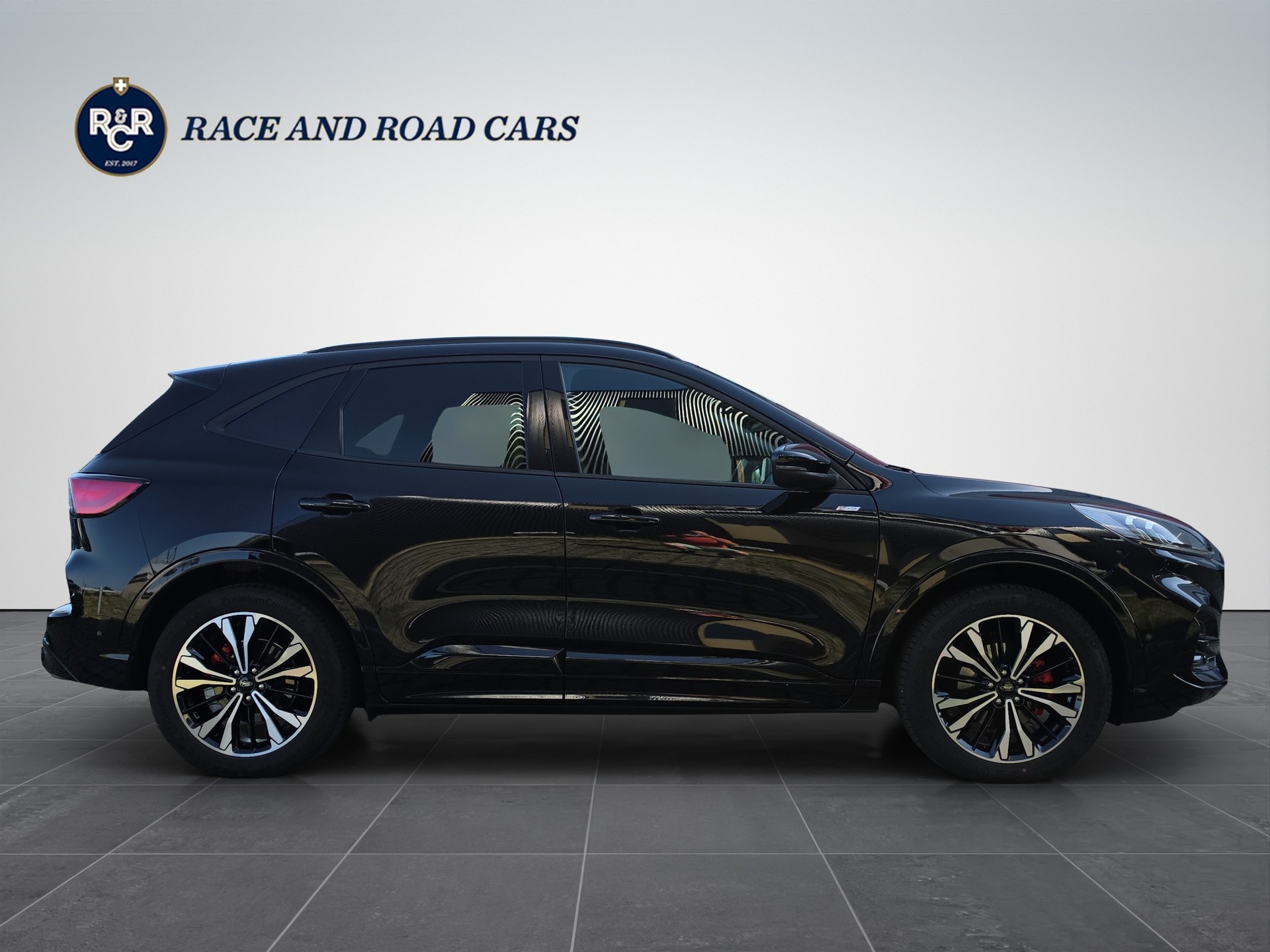 FORD Kuga 2.5 Hybrid ST-Line X 4x4-image-3