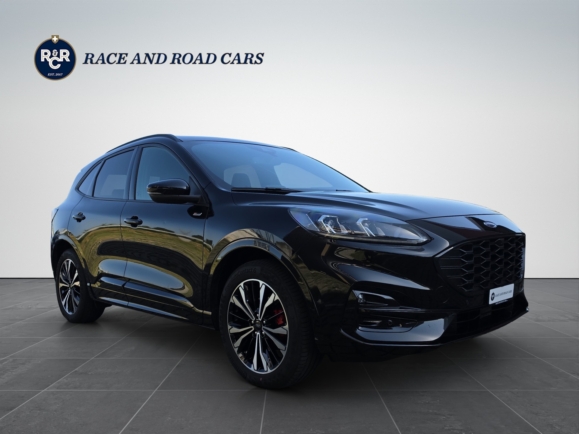 FORD Kuga 2.5 Hybrid ST-Line X 4x4-image-2