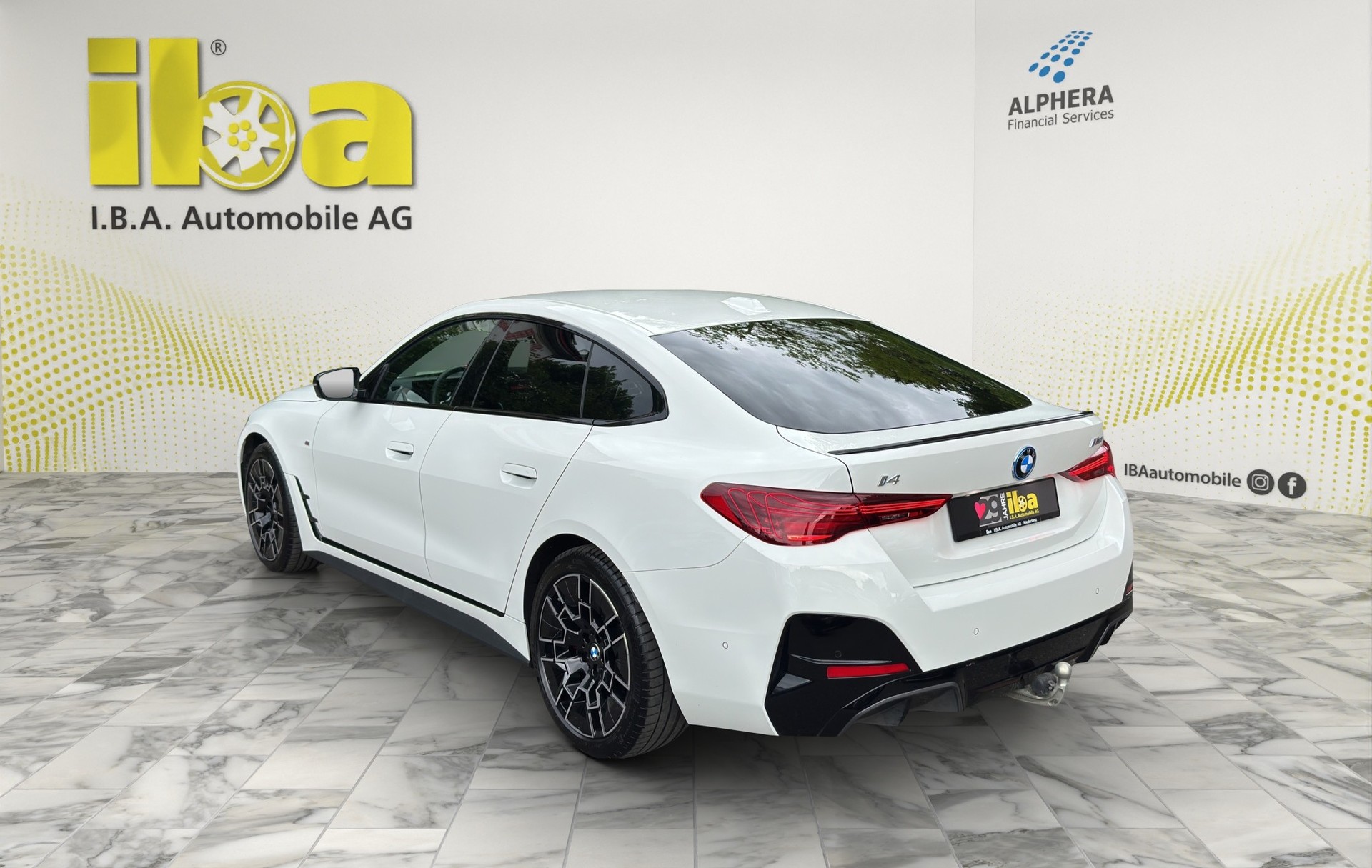 BMW i4 M50 M Sport Pro (CH)-showroom-element-2