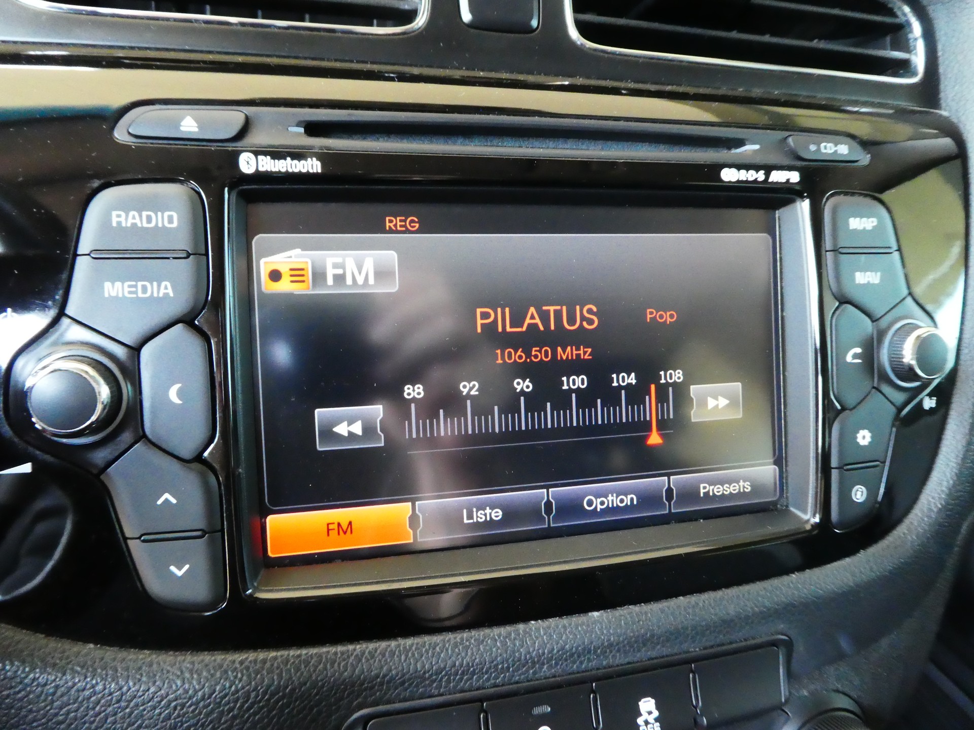 KIA Cee'd Sportswagon 1.6 CRDi Trend-image-11