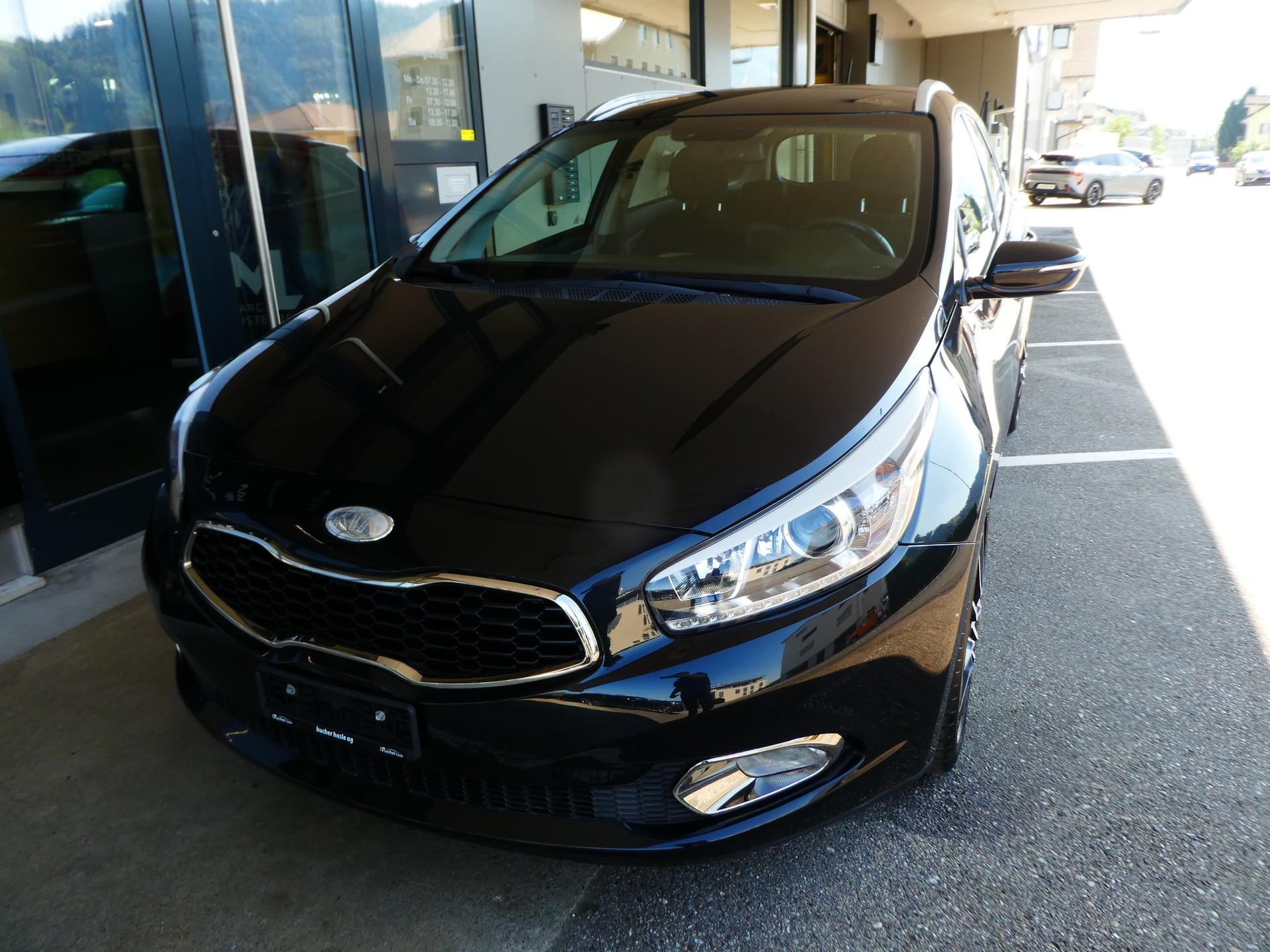 KIA Cee'd Sportswagon 1.6 CRDi Trend-image-5