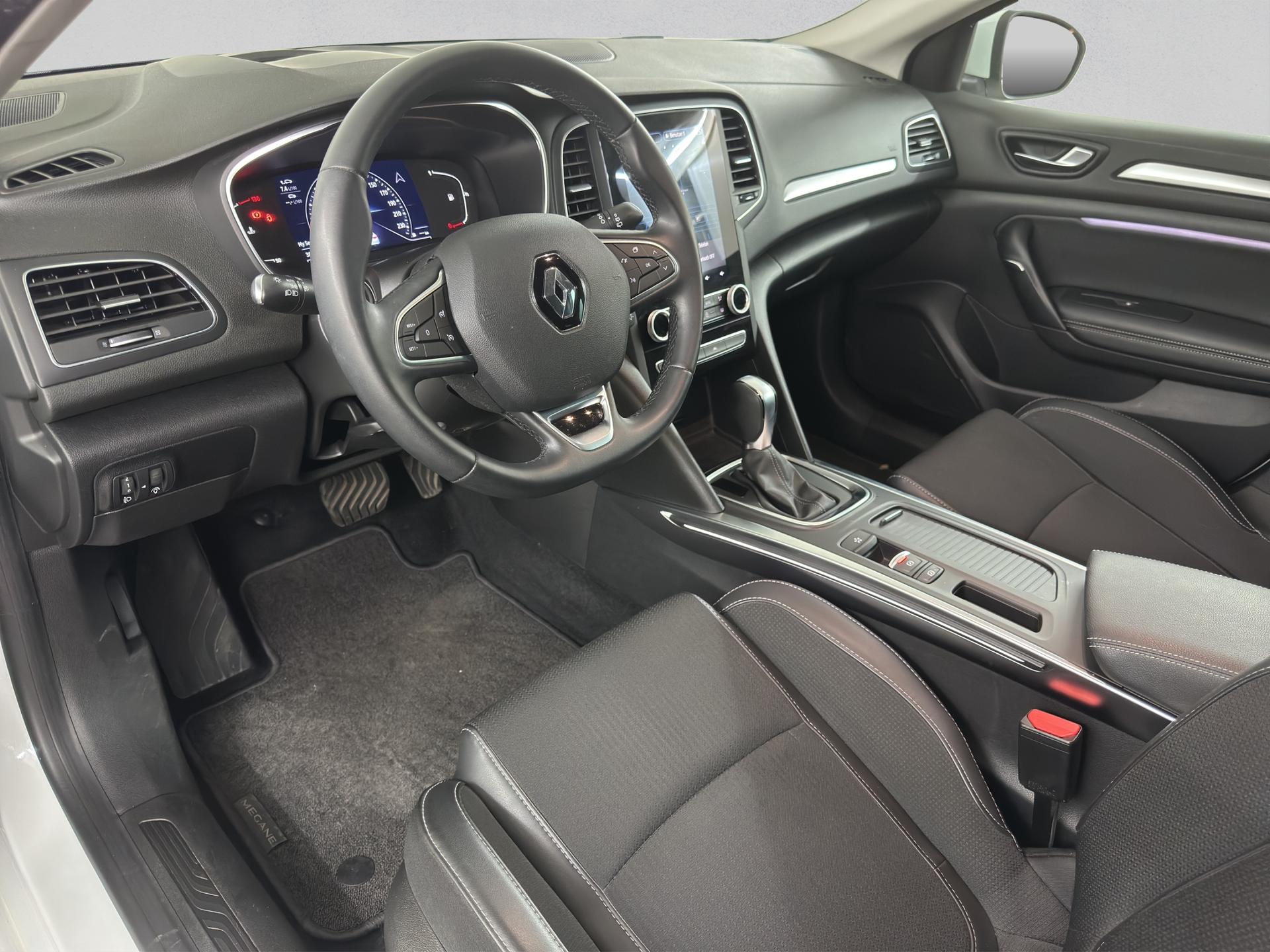 RENAULT Mégane Berline 1.3 16V Turbo Intens EDC-image-9