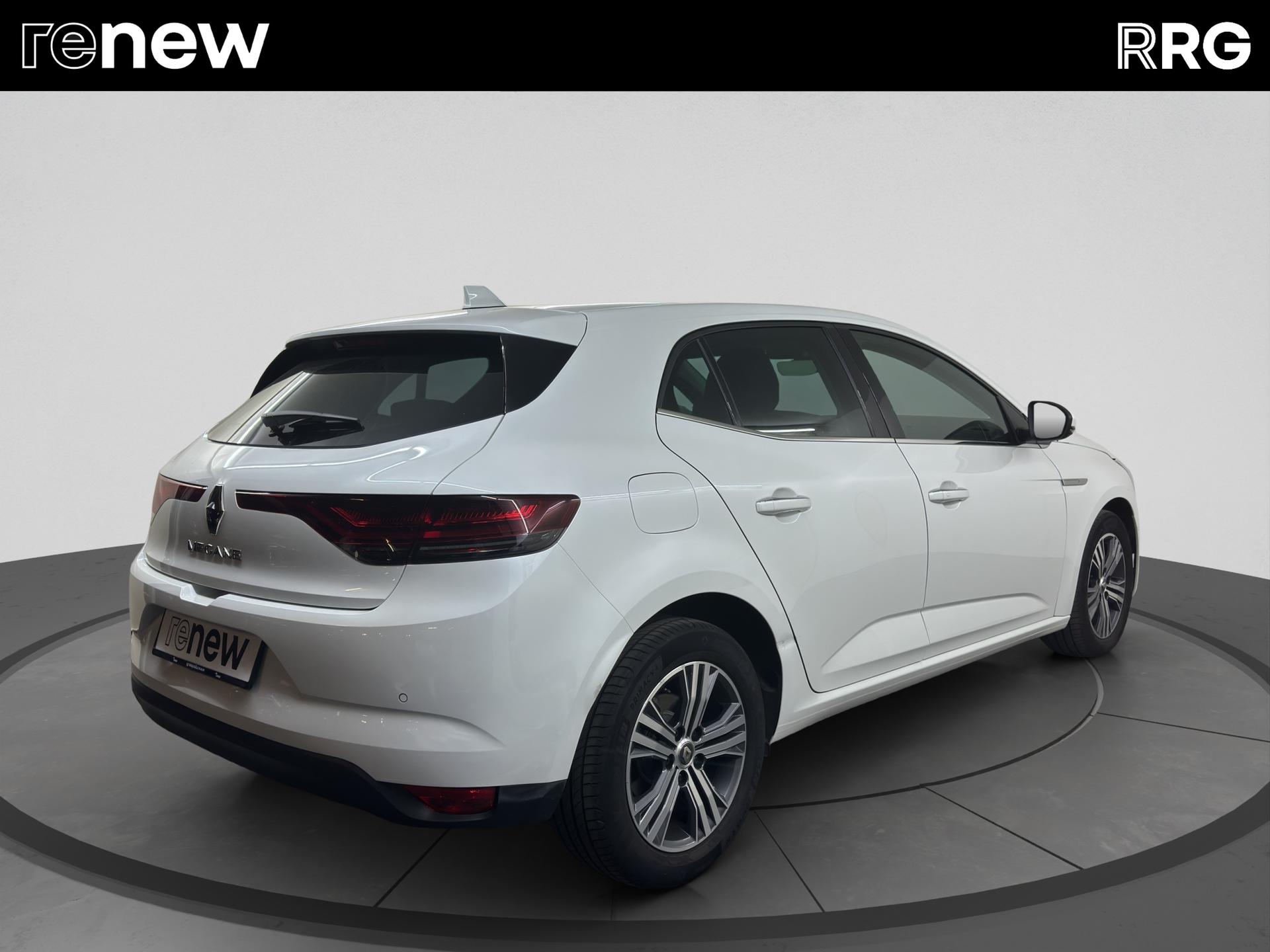 RENAULT Mégane Berline 1.3 16V Turbo Intens EDC-image-2