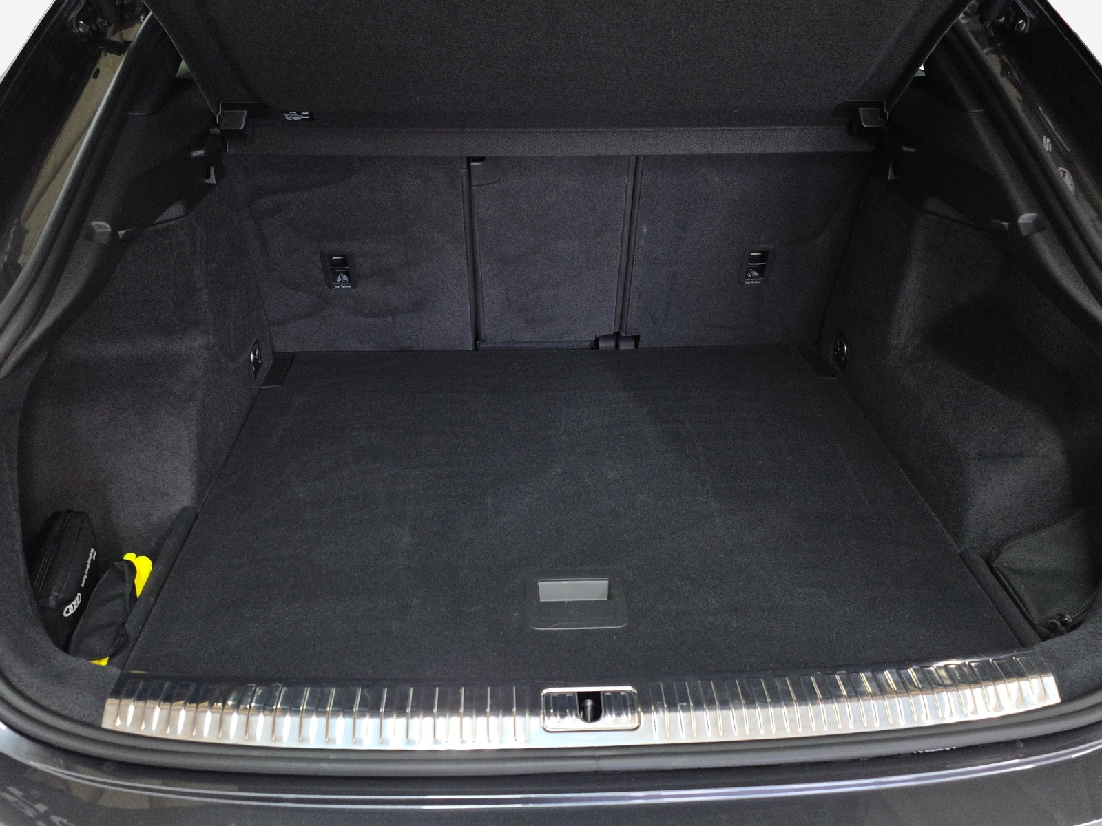 AUDI Q3 Sportback 35 TFSI S line Attraction S-tronic-image-12