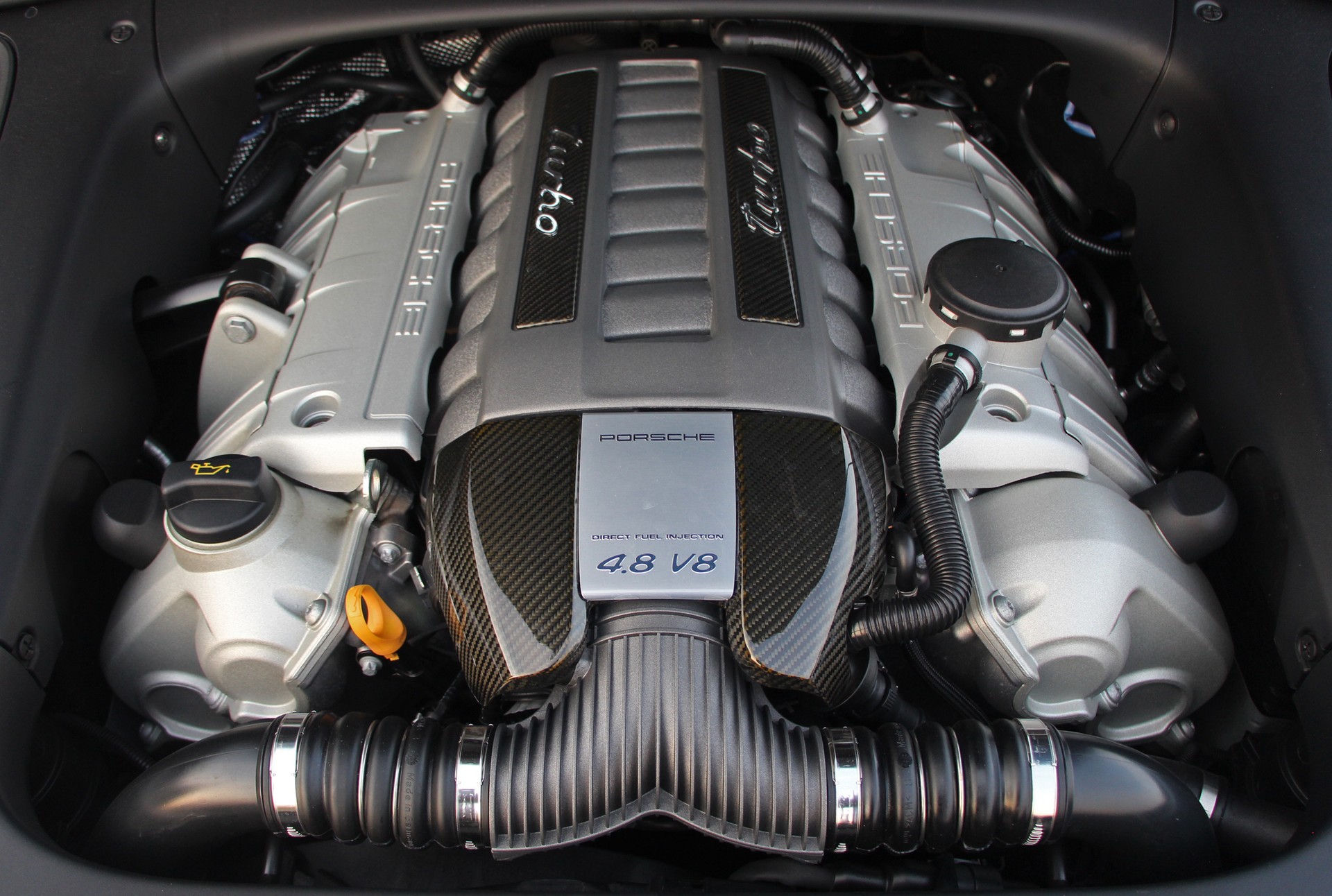 PORSCHE Cayenne Turbo (Pack Performance d'usine)-image-19