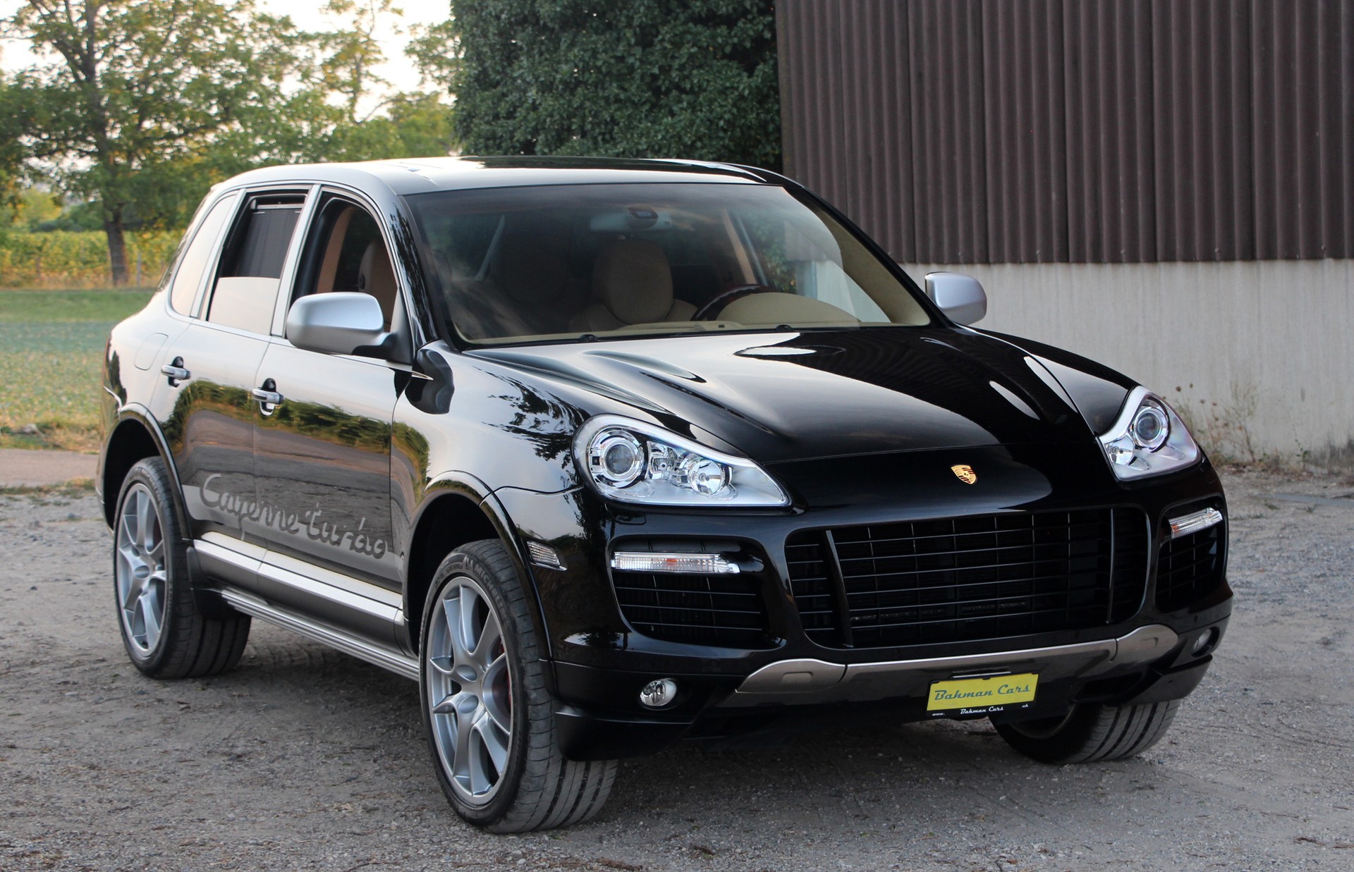 PORSCHE Cayenne Turbo (Pack Performance d'usine)-image-27