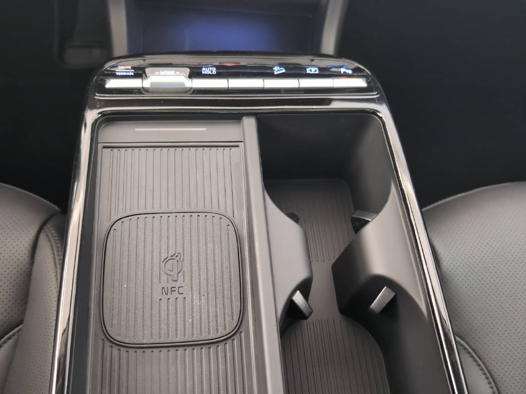 HYUNDAI TUCSON 1.6 T-GDi Hybrid Vertex Swiss Edition 4WD-image-18