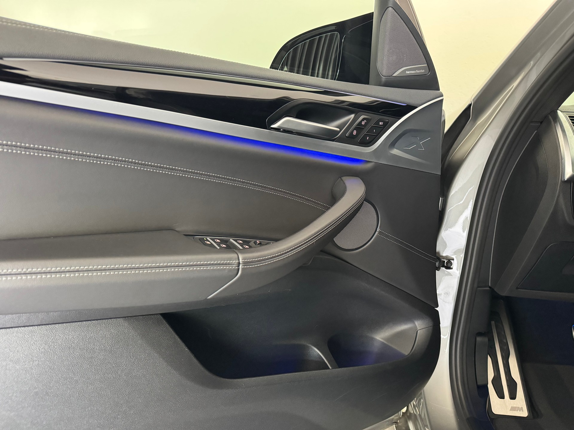 BMW X4M M Competition Steptronic | 1.Hand | CH |-image-26