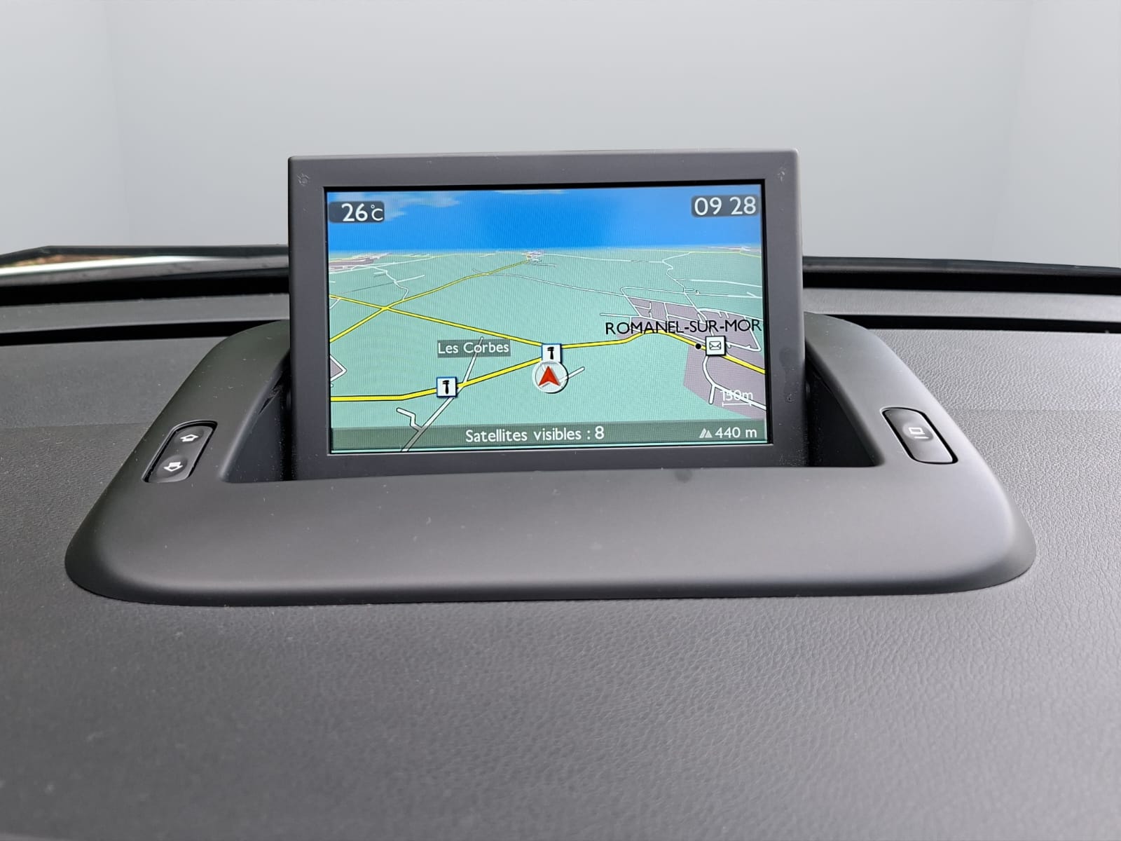 PEUGEOT 3008 2.0 HDI Style Tiptronic-image-15