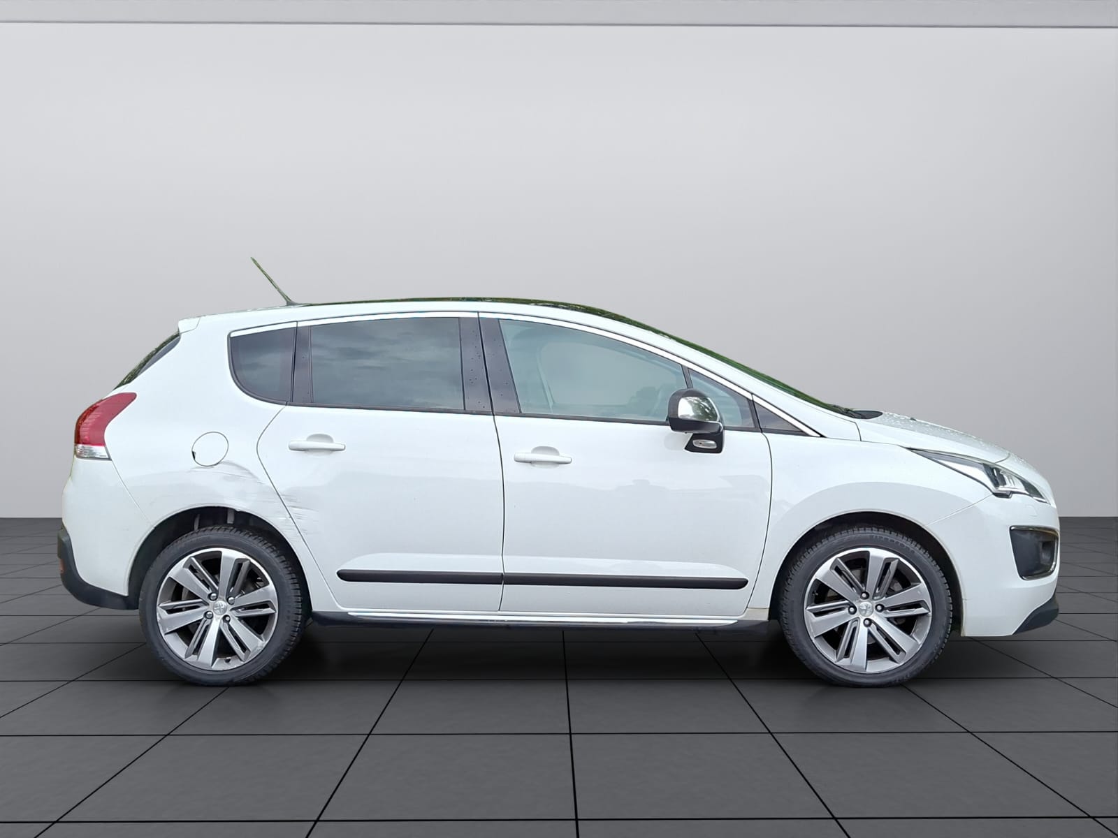 PEUGEOT 3008 2.0 HDI Style Tiptronic-image-8