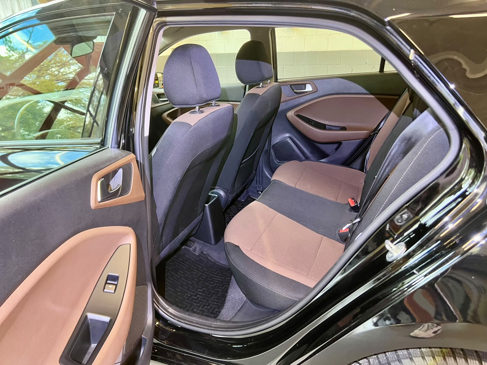 HYUNDAI i20 1.2 Vertex ✅-image-12
