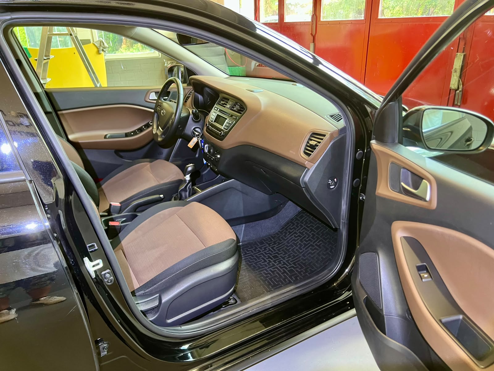 HYUNDAI i20 1.2 Vertex ✅-image-11