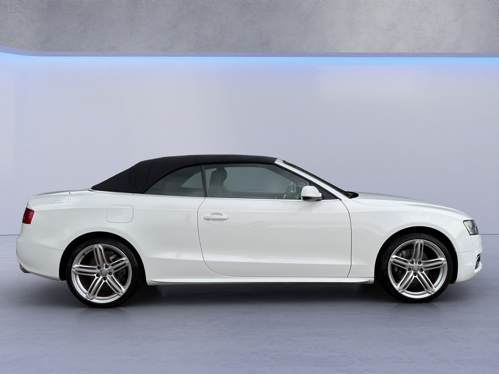 AUDI A5 Cabriolet 2.0 TFSI quattro S-tronic-image-7