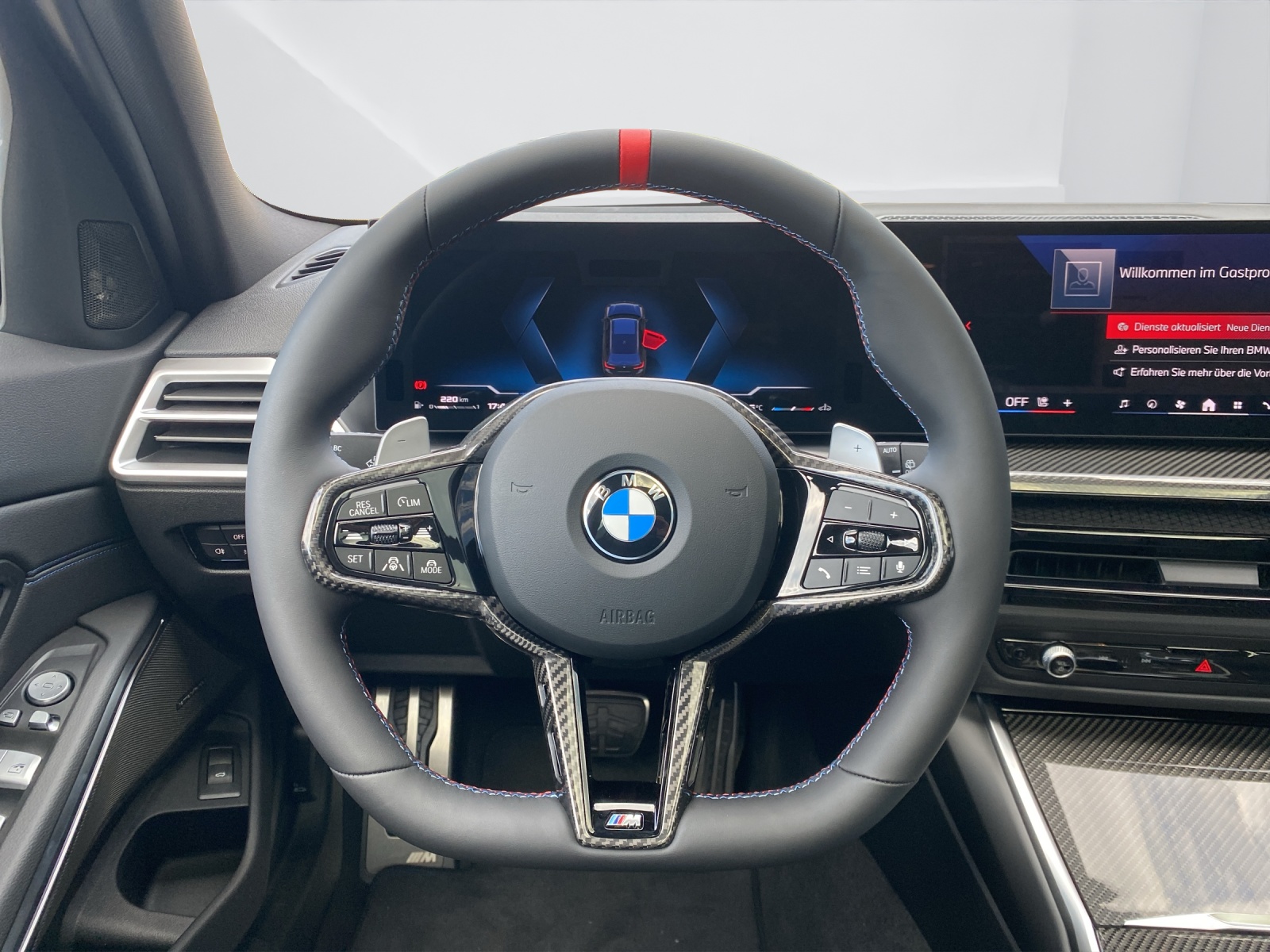 BMW M340i xDrive Touring-image-16