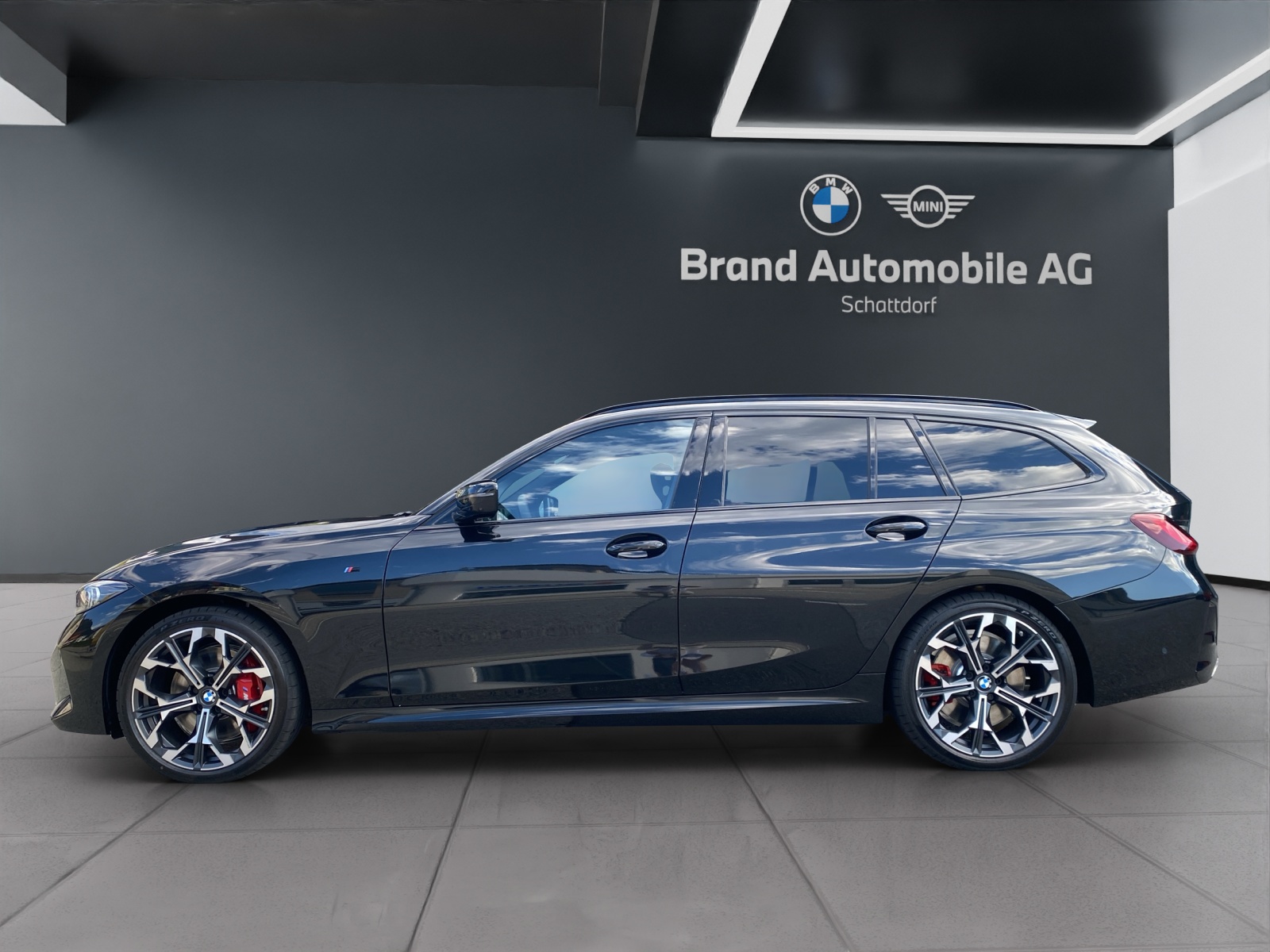 BMW M340i xDrive Touring-image-1