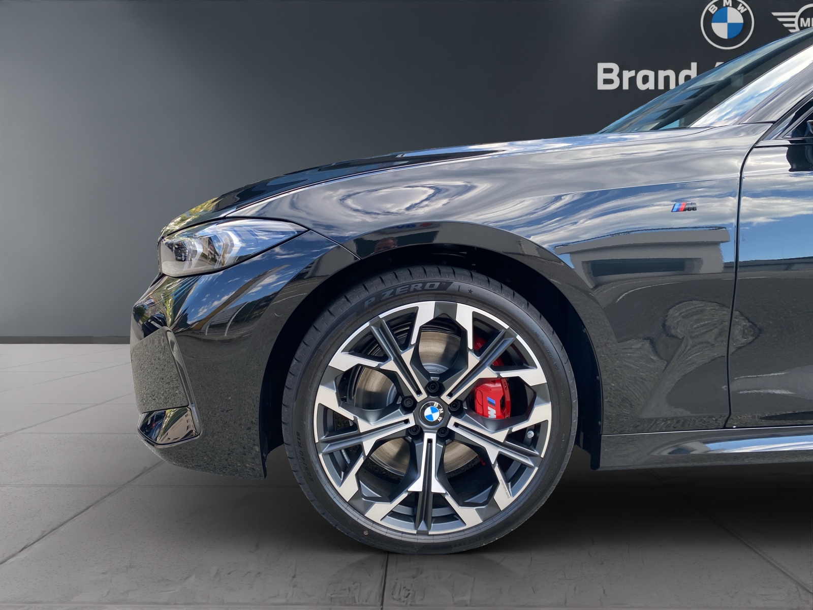 BMW M340i xDrive Touring-image-8