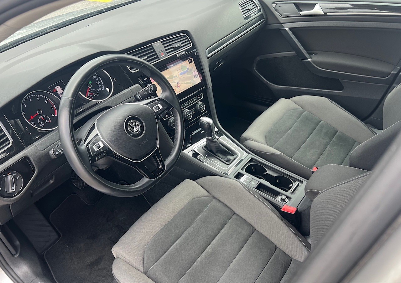 VW Golf Variant 1.5 TSI EVO Highline DSG-image-6