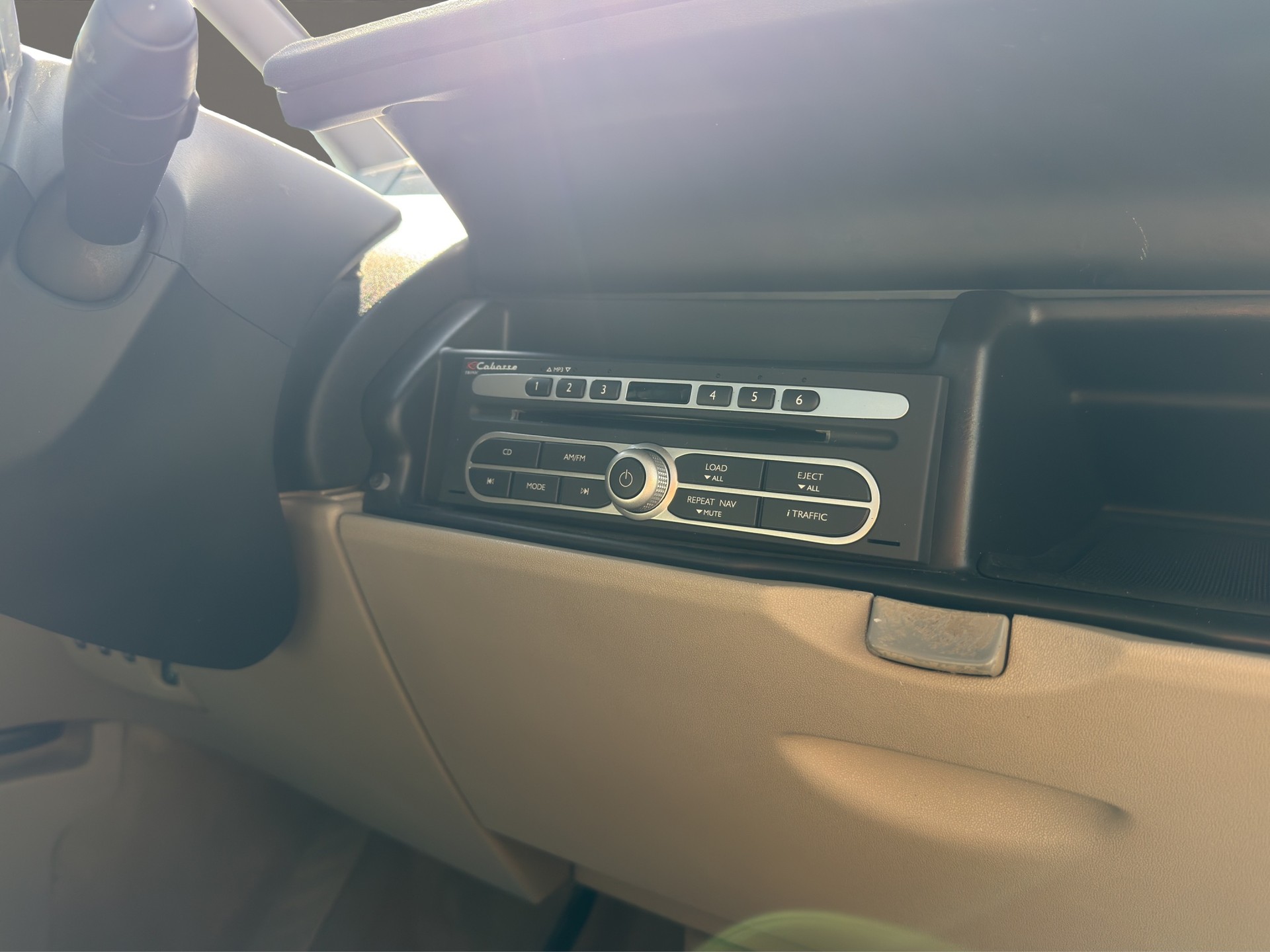 RENAULT Grand Espace 3.5 V6 Initiale Automatic 7 Plätze-image-19